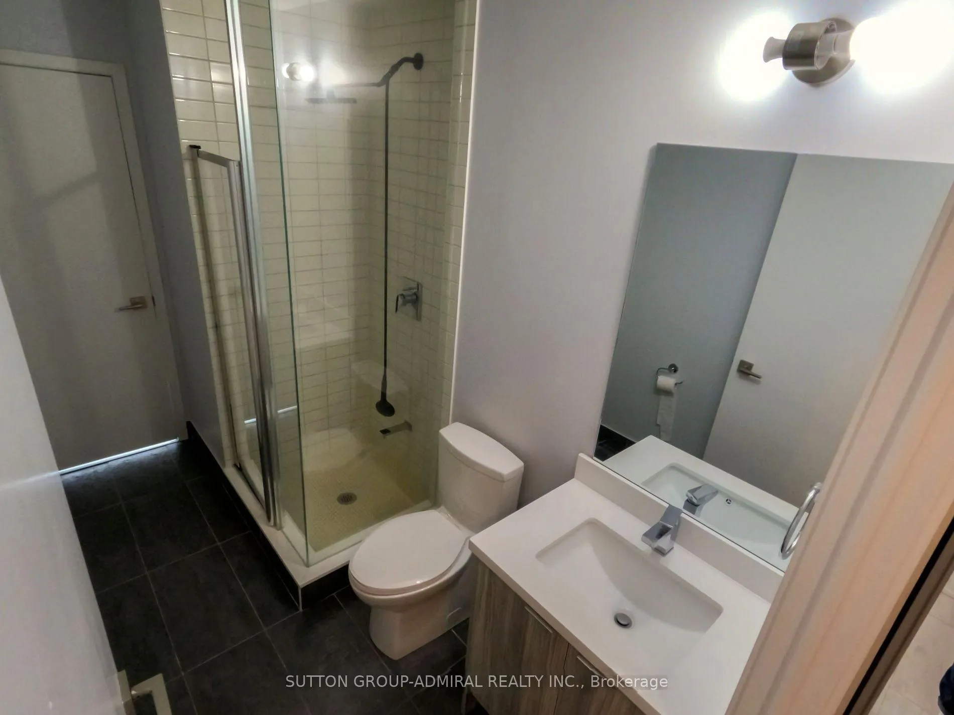 Photo 9 of Unit 1407, 2908 Highway 7 Road, Vaughan, Concord — HOMEH