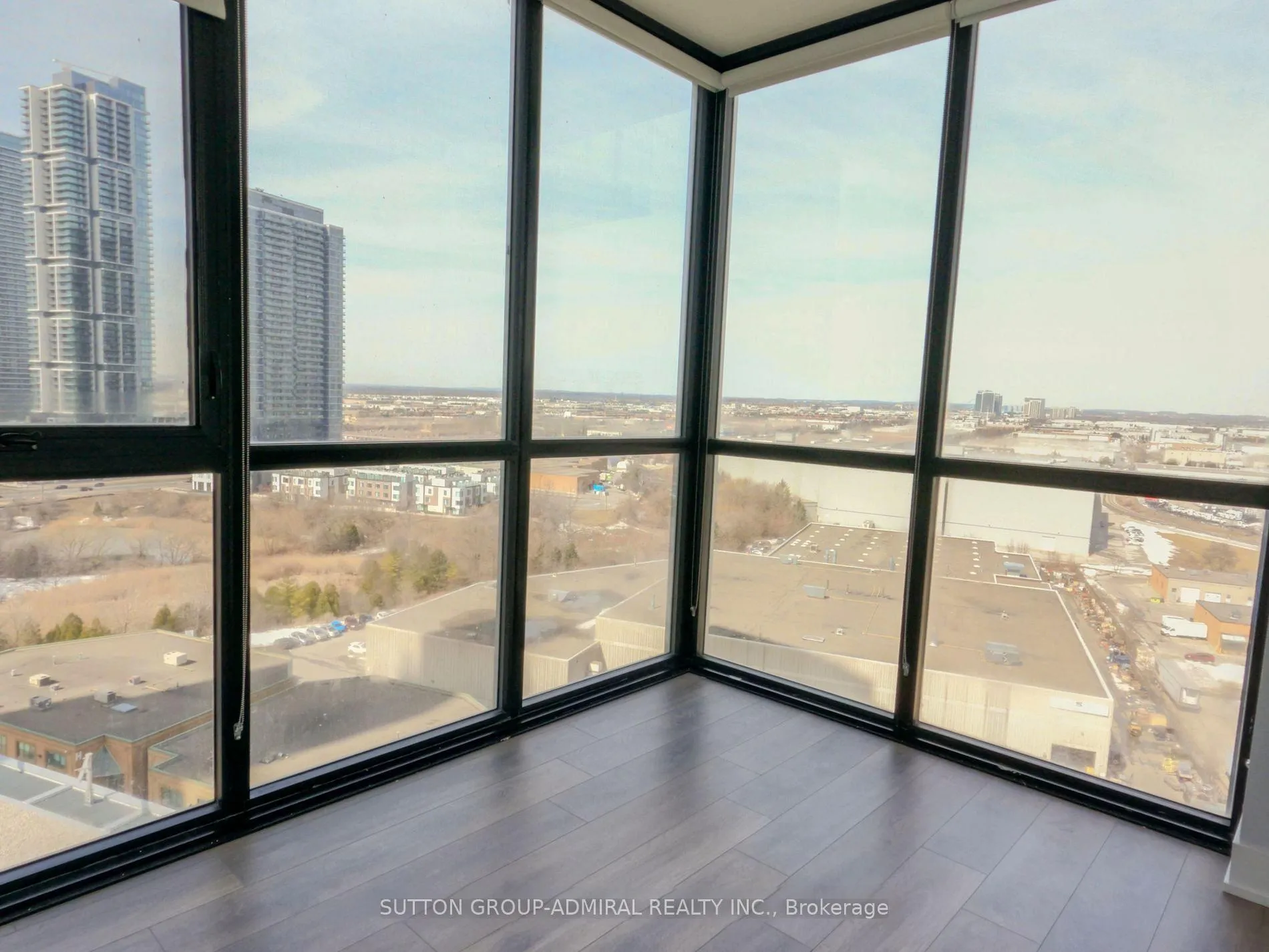 Photo 13 of Unit 1407, 2908 Highway 7 Road, Vaughan, Concord — HOMEH