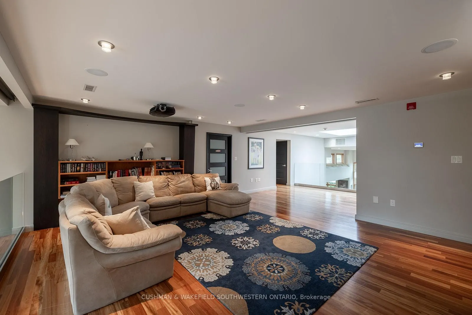 Photo 12 of 60 Sir Robert Place, Middlesex Centre, Arva — HOMEH