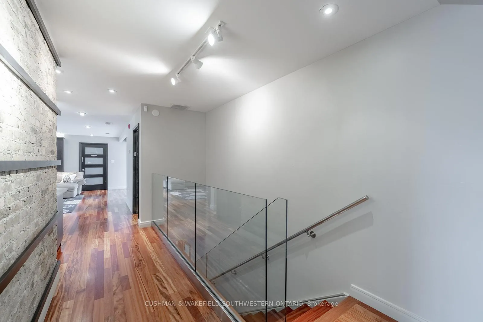 Photo 14 of 60 Sir Robert Place, Middlesex Centre, Arva — HOMEH