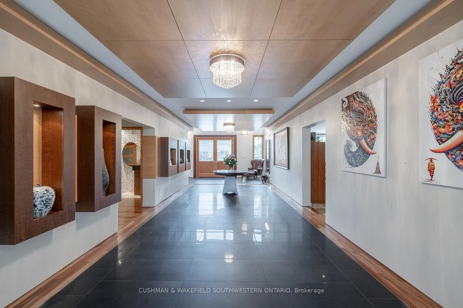 Photo 17 of 60 Sir Robert Place, Middlesex Centre, Arva — HOMEH