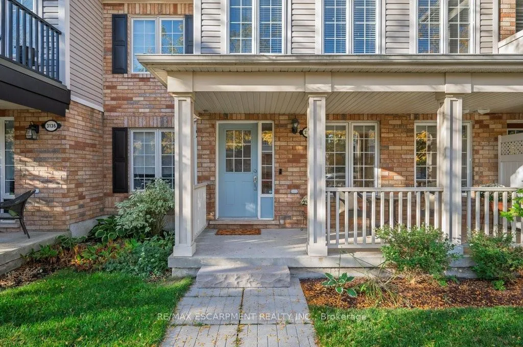 Photo 2 of 3140 Edgar Avenue, Burlington, Alton — HOMEH