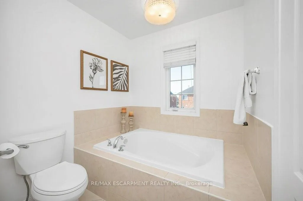 Photo 27 of 3140 Edgar Avenue, Burlington, Alton — HOMEH