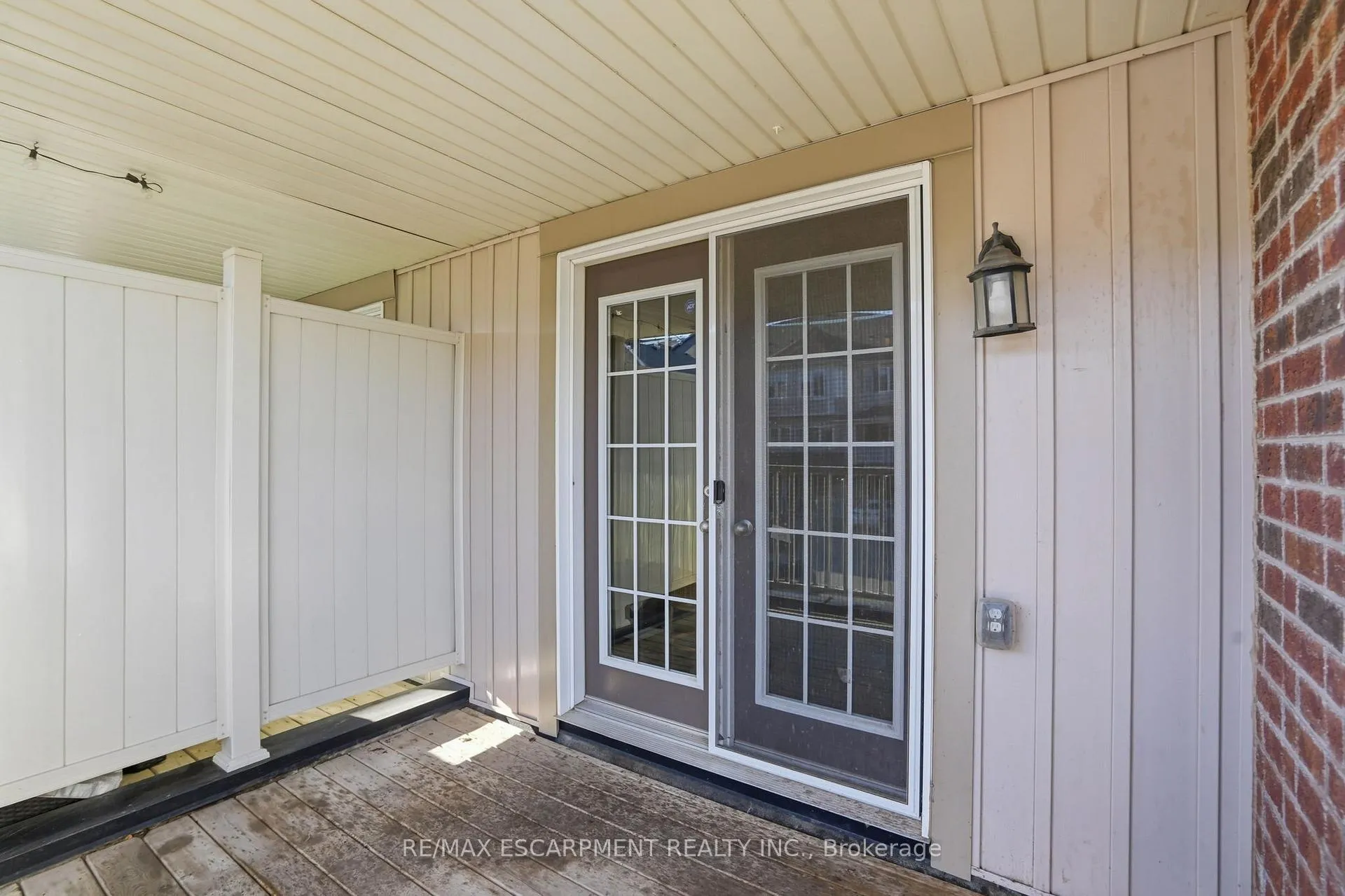 Photo 27 of 13 Hiscott Drive, Hamilton, Waterdown — HOMEH