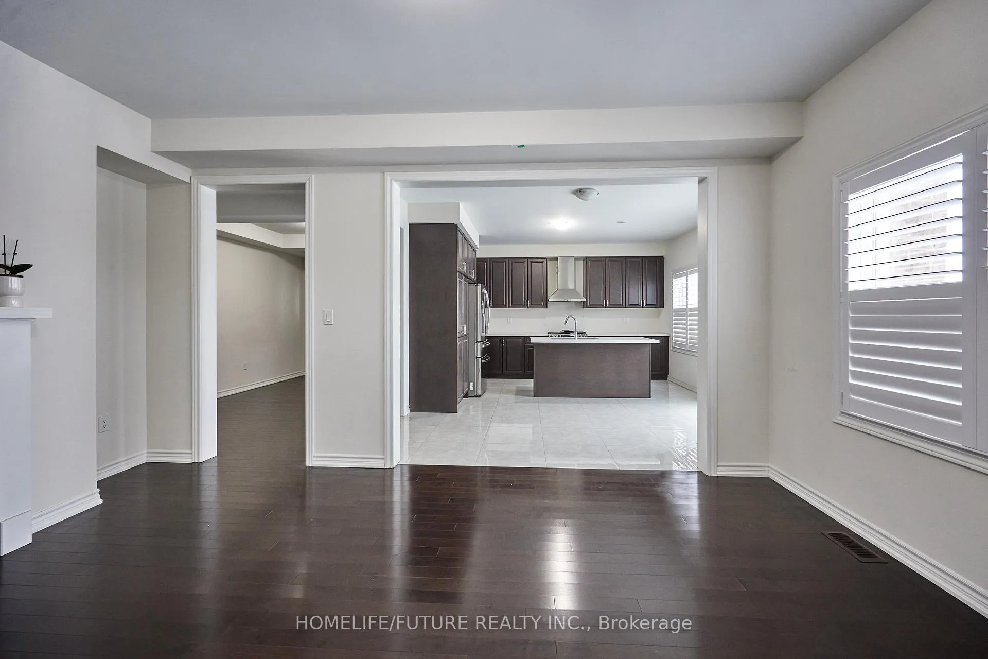 Photo 18 of 357 Danny Wheeler Boulevard, Georgina, Keswick North — HOMEH