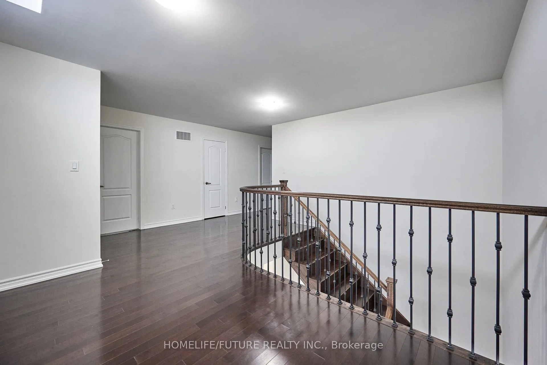 Photo 25 of 357 Danny Wheeler Boulevard, Georgina, Keswick North — HOMEH