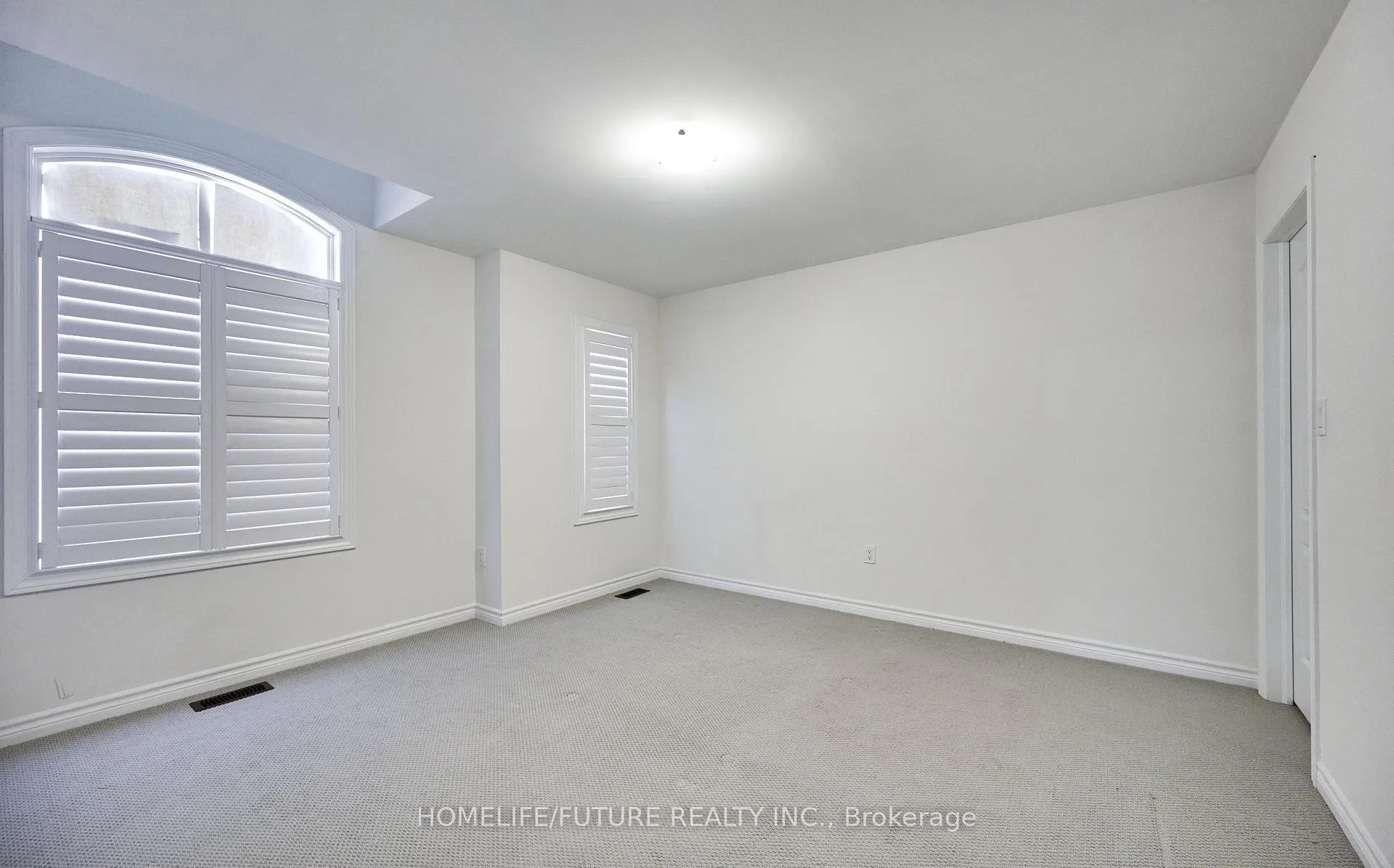 Photo 27 of 357 Danny Wheeler Boulevard, Georgina, Keswick North — HOMEH