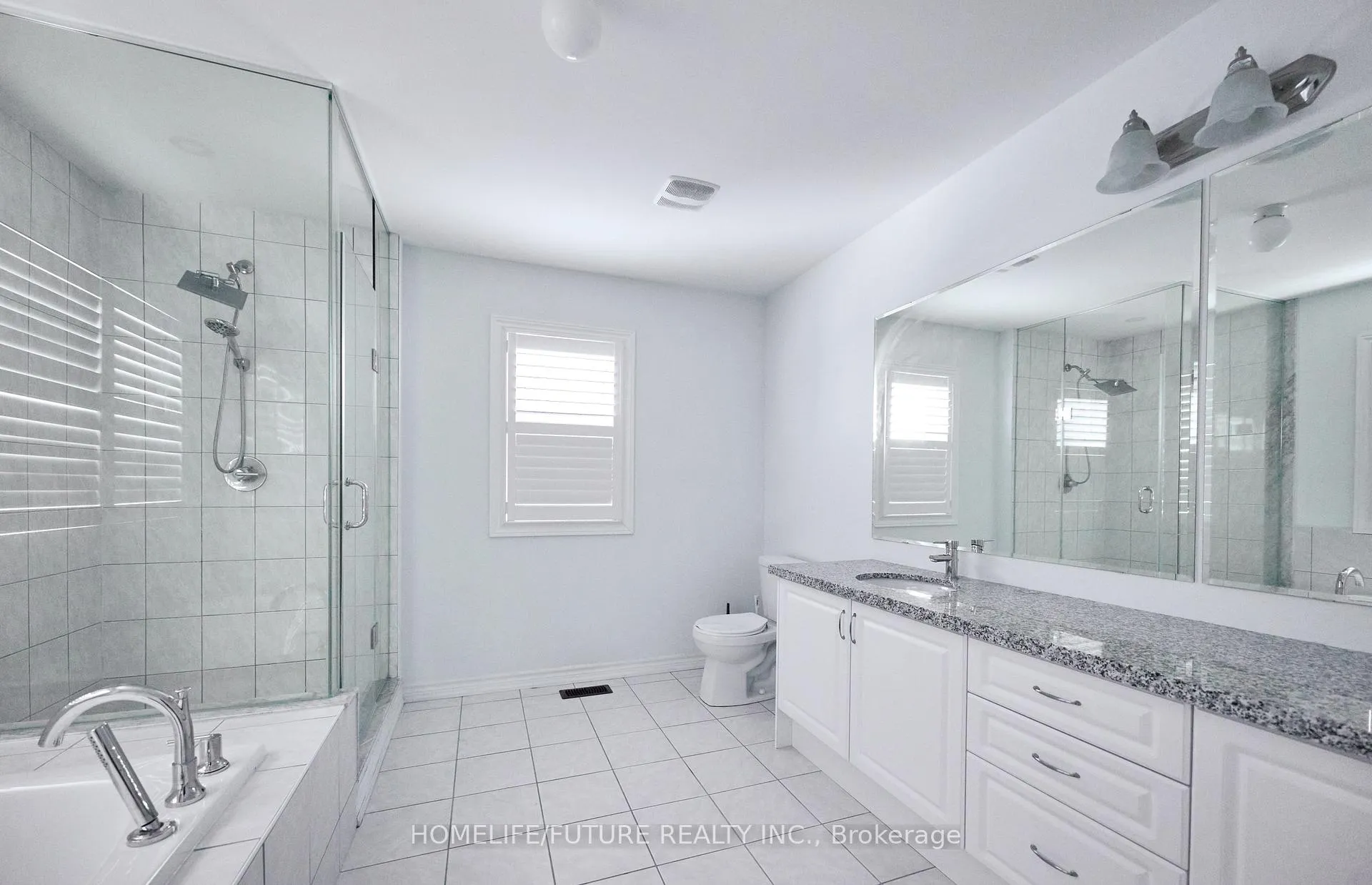 Photo 44 of 357 Danny Wheeler Boulevard, Georgina, Keswick North — HOMEH