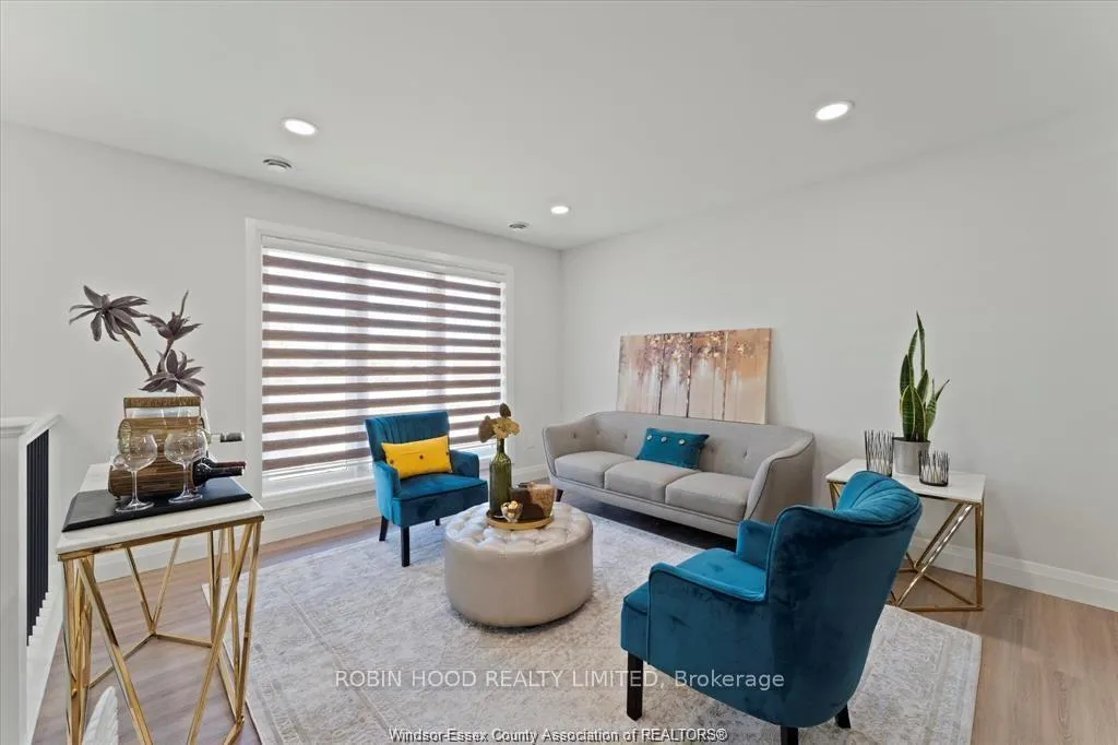 Photo 2 of Unit Unit 1, 1843 Meldrum Road, Windsor — HOMEH