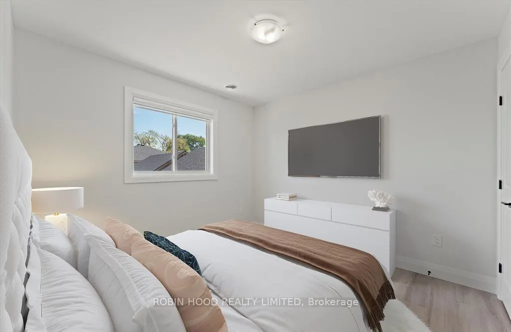 Photo 6 of Unit Unit 1, 1843 Meldrum Road, Windsor — HOMEH
