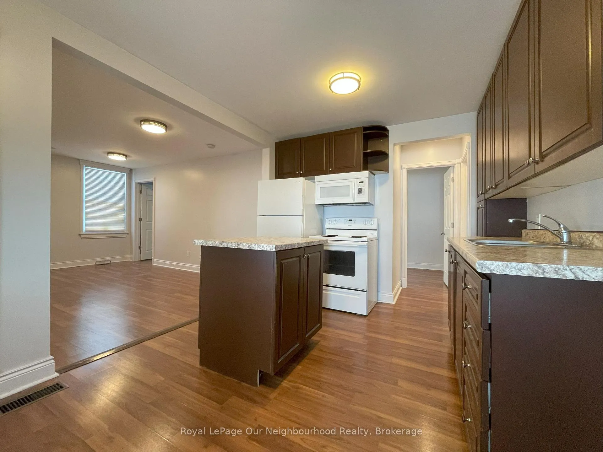 Photo 2 of Unit B, 112 Orange Street, Cobourg — HOMEH