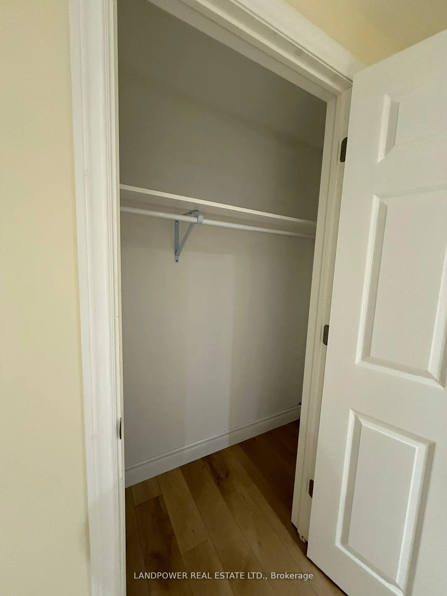 Photo 4 of Unit BSMT, 64 Walden Street, Markham, Middlefield — HOMEH