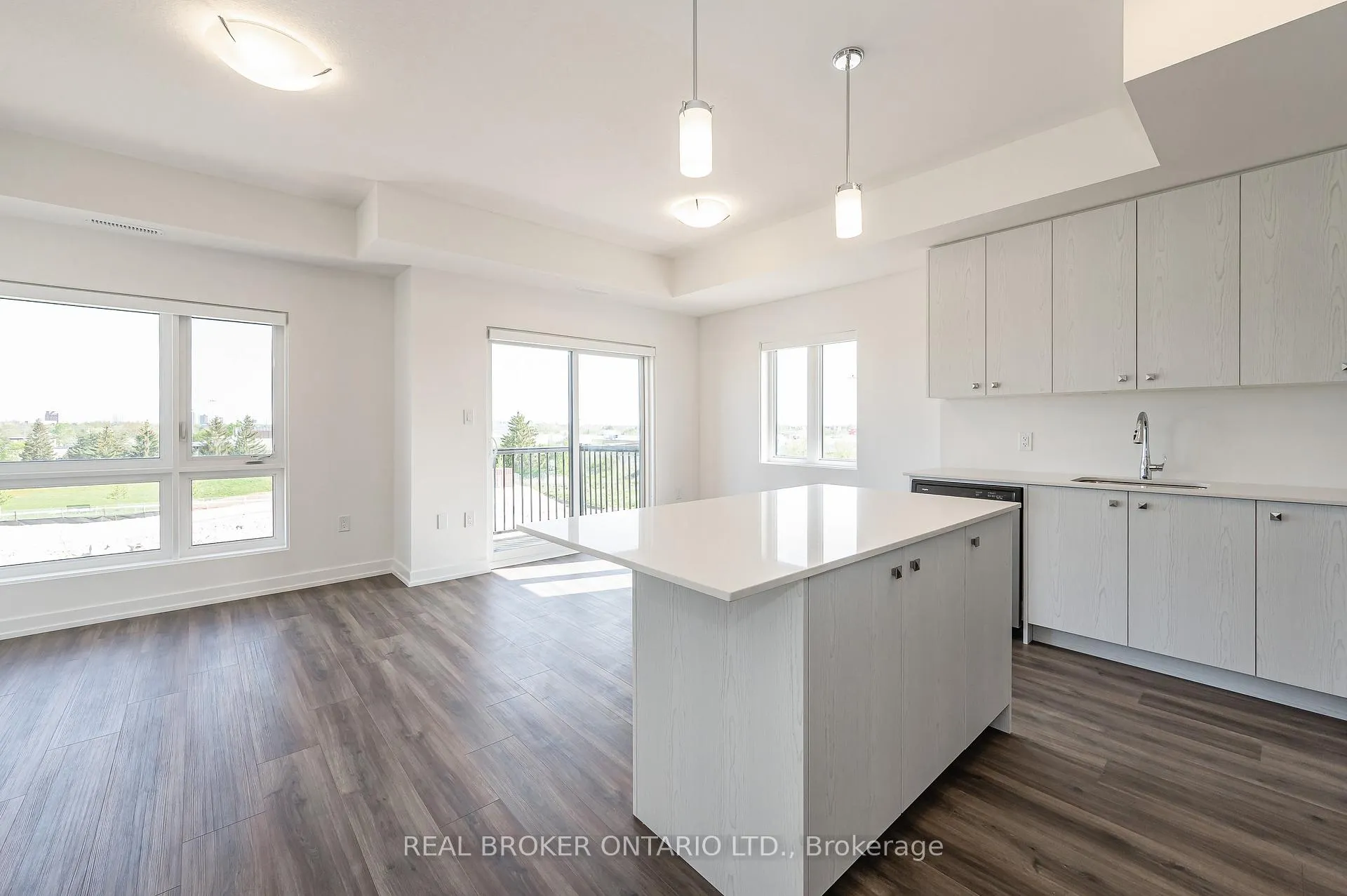 Photo 7 of Unit 22, 20 Palace Street, Kitchener — HOMEH