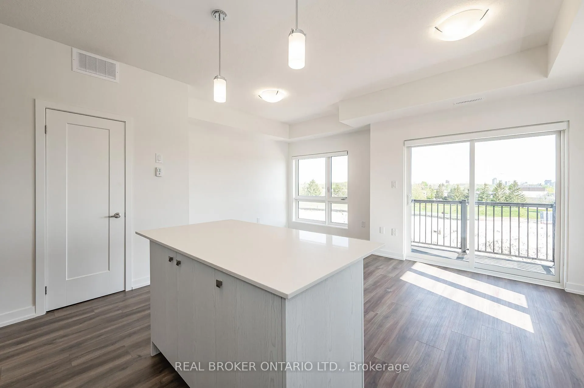 Photo 9 of Unit 22, 20 Palace Street, Kitchener — HOMEH