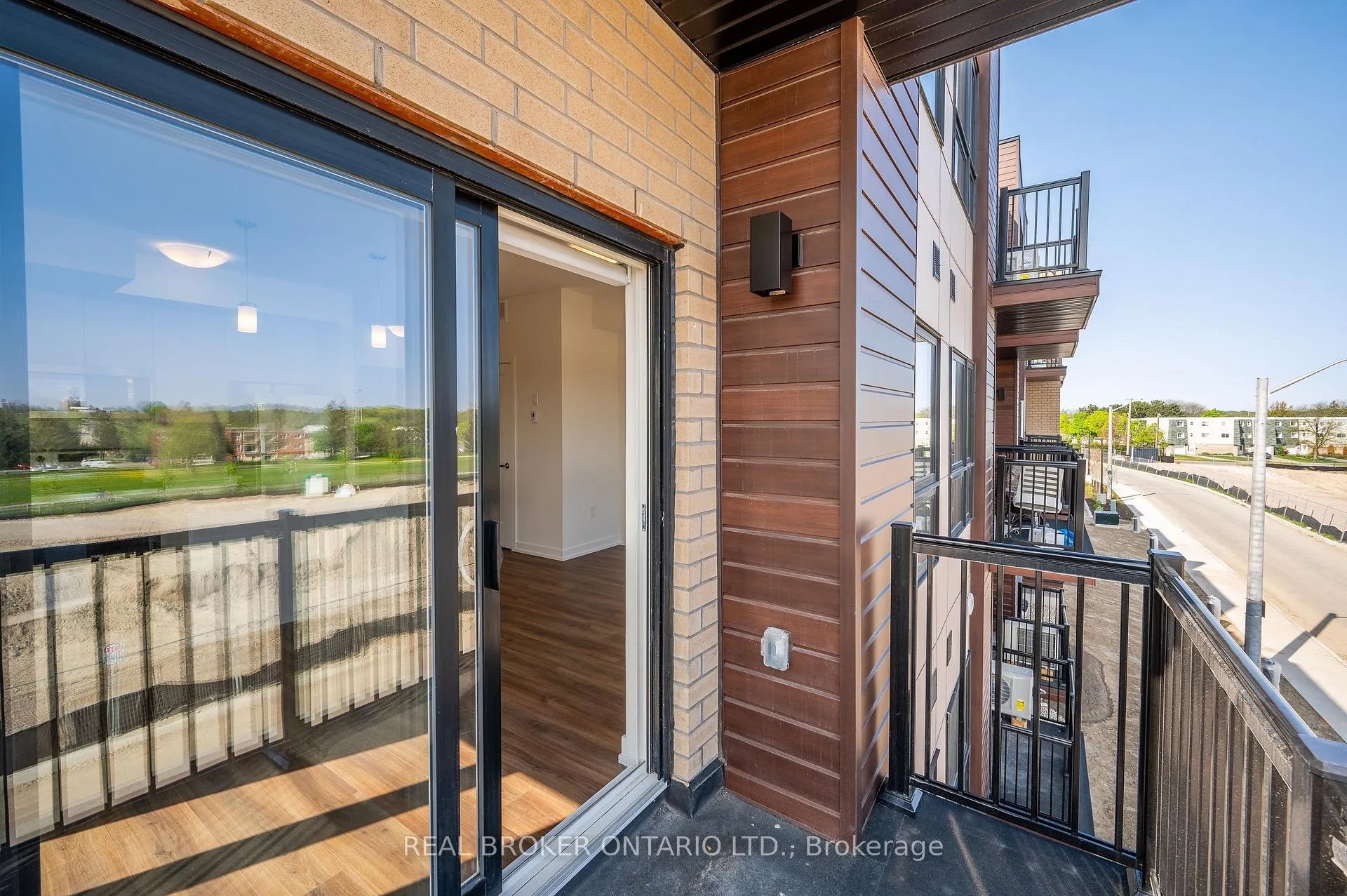 Photo 13 of Unit 22, 20 Palace Street, Kitchener — HOMEH