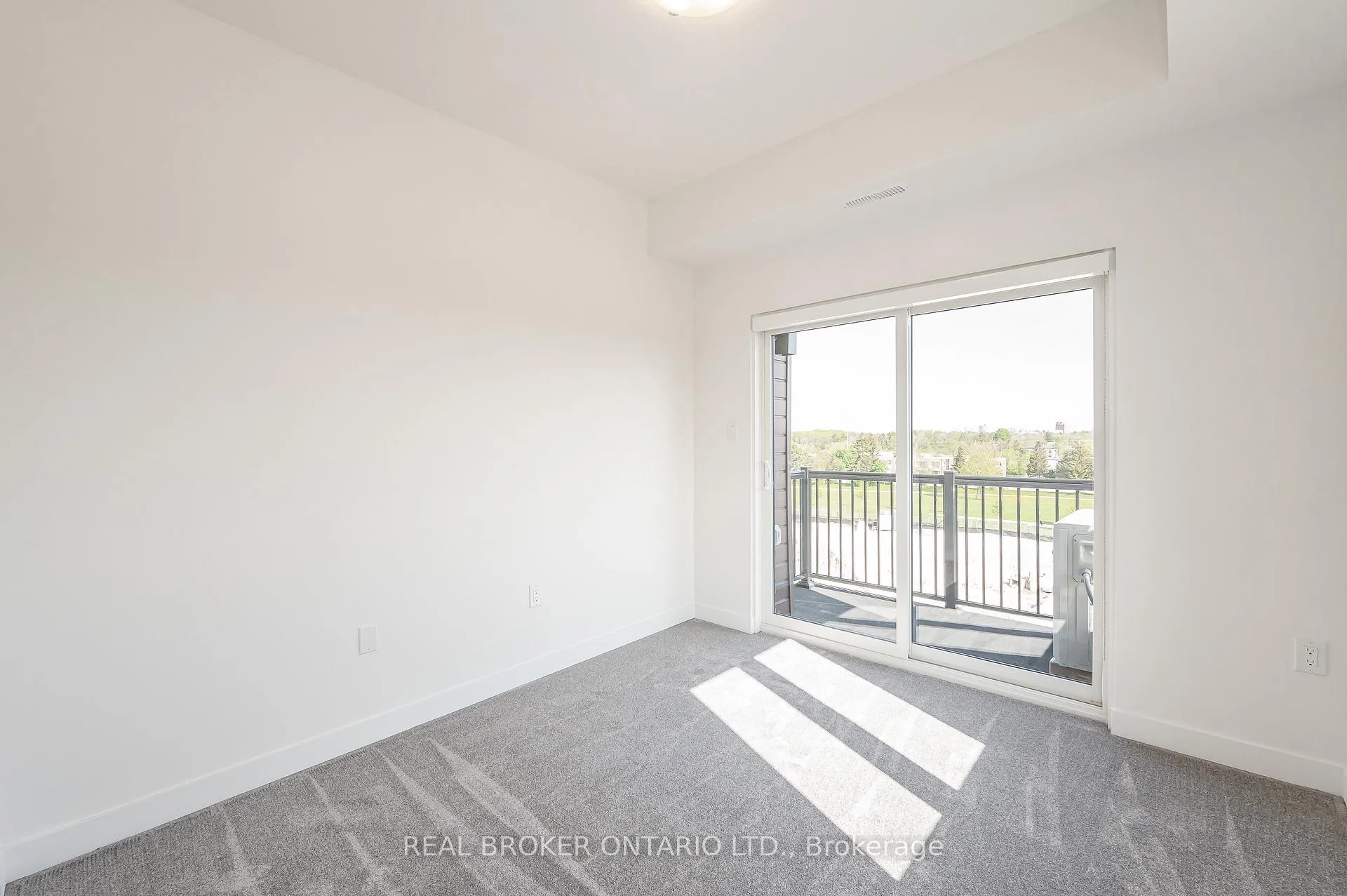 Photo 16 of Unit 22, 20 Palace Street, Kitchener — HOMEH