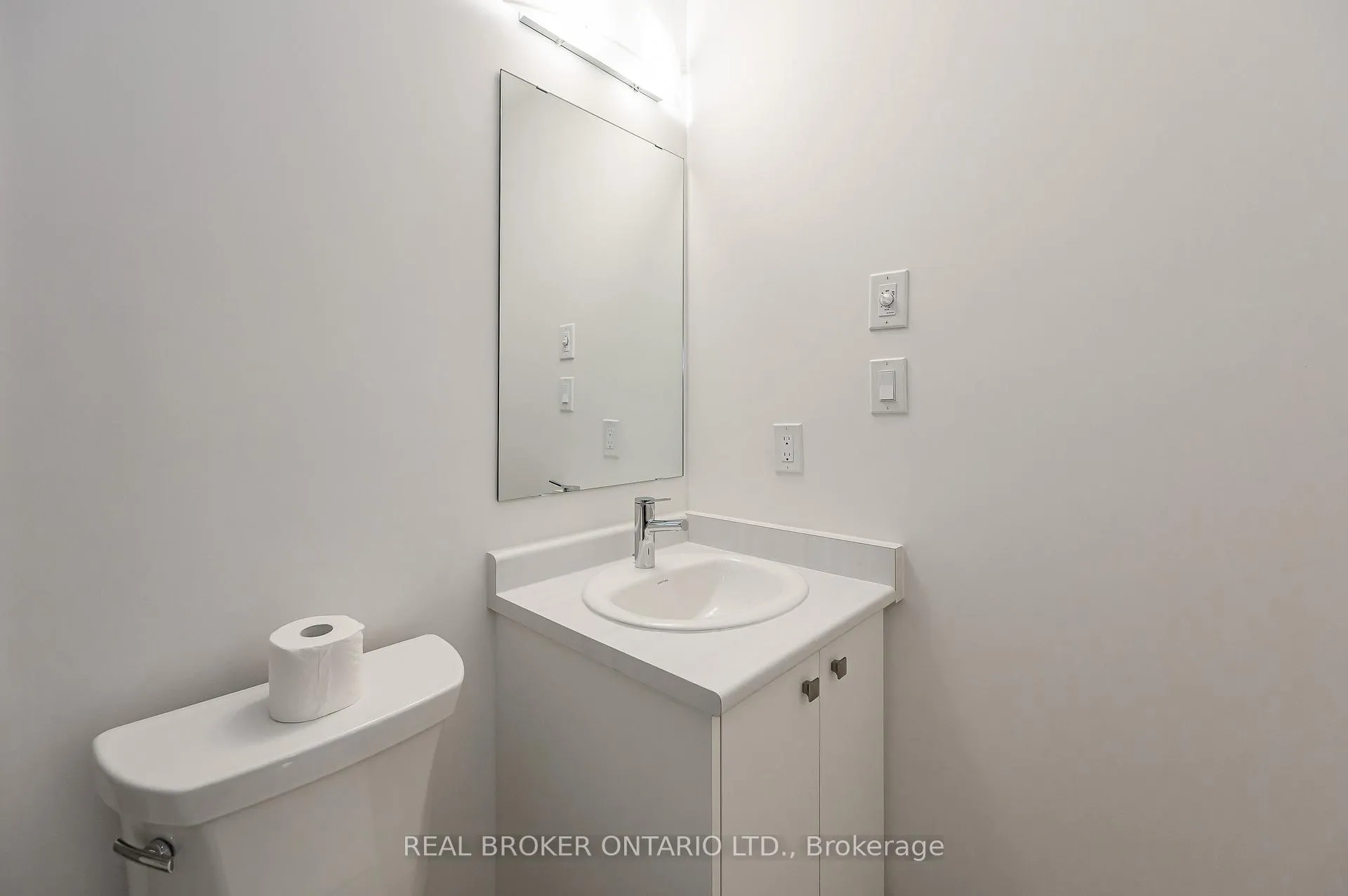 Photo 22 of Unit 22, 20 Palace Street, Kitchener — HOMEH