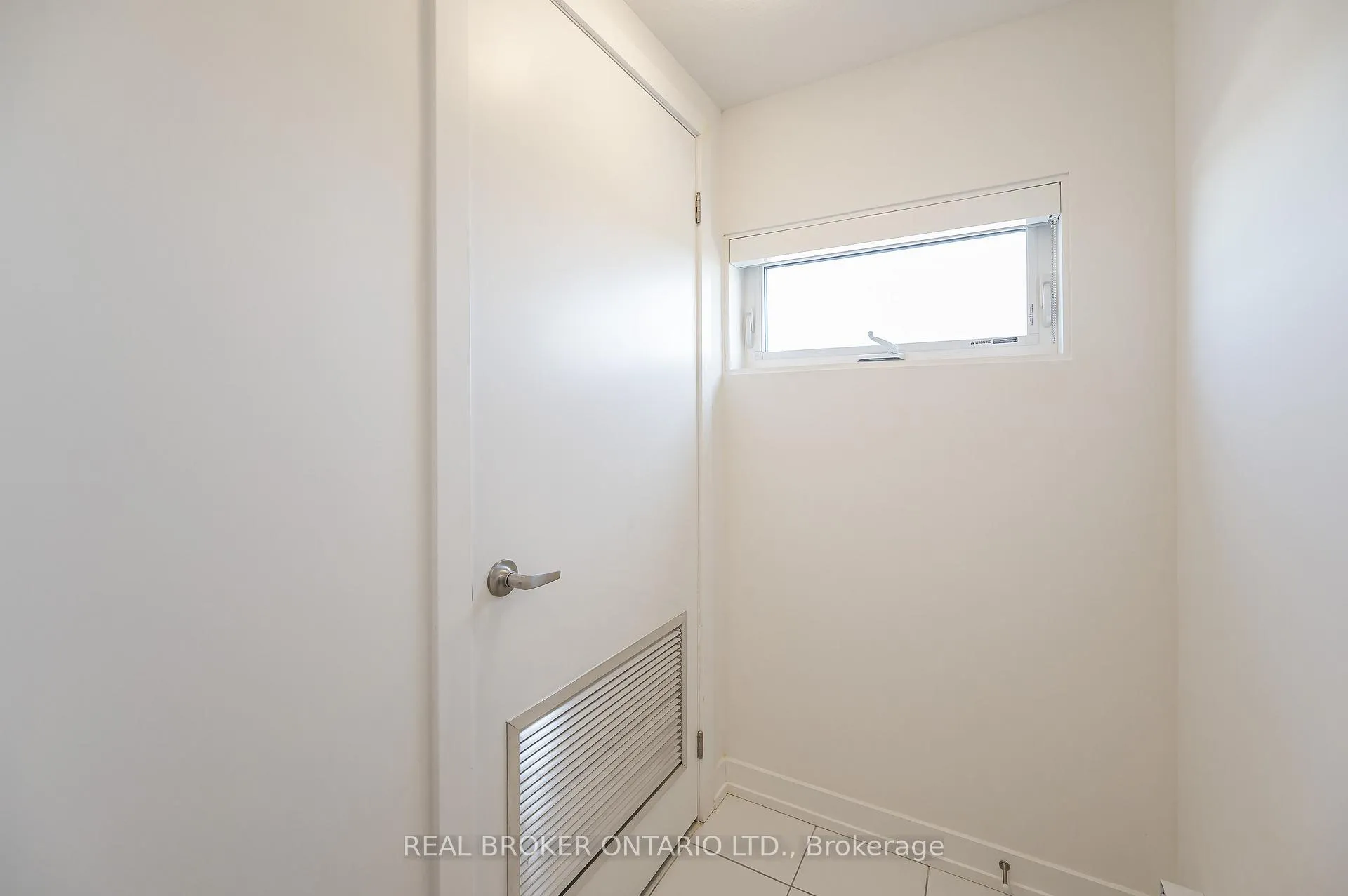 Photo 24 of Unit 22, 20 Palace Street, Kitchener — HOMEH