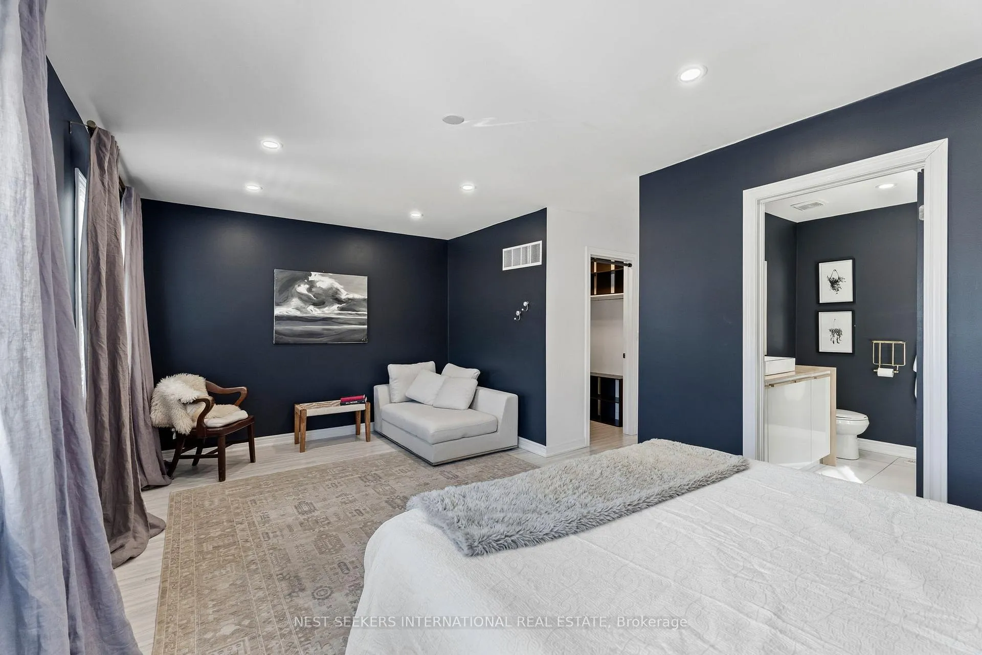 Photo 30 of 22 Forest Heights Crescent, Orillia — HOMEH