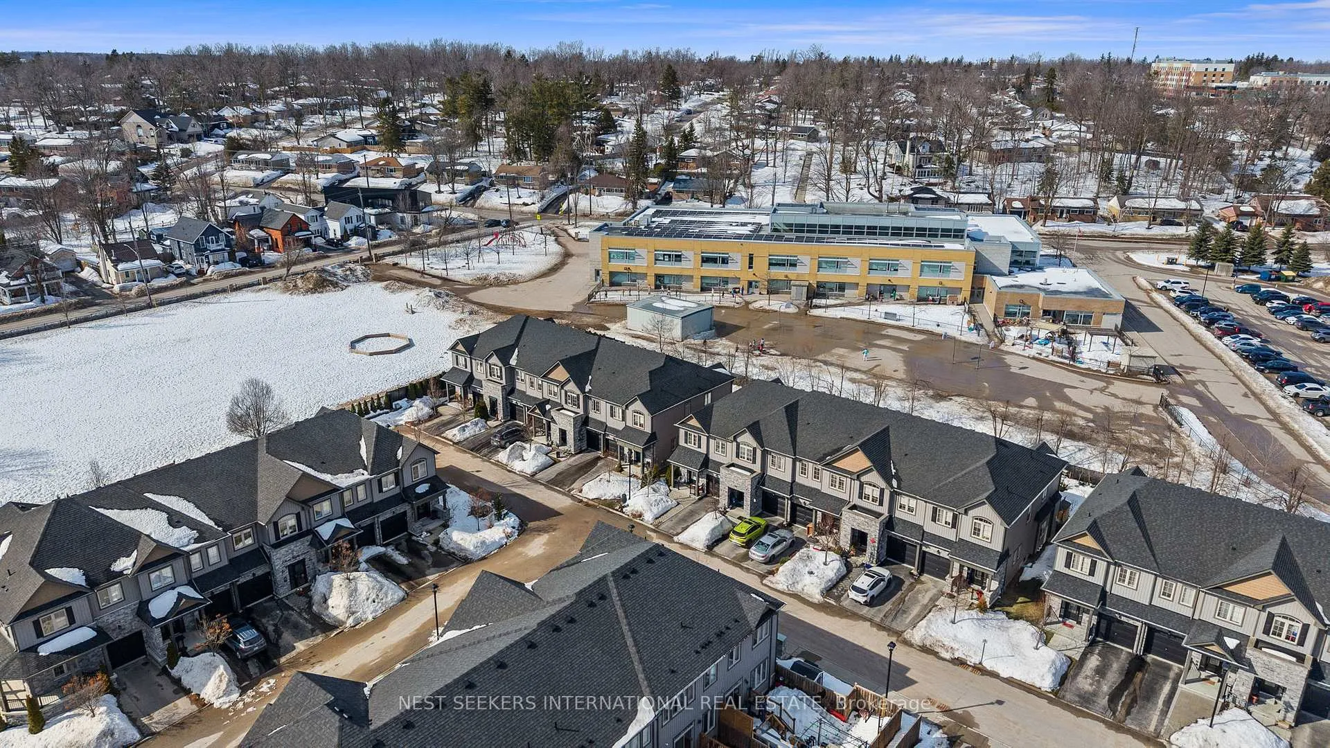 Photo 46 of 22 Forest Heights Crescent, Orillia — HOMEH