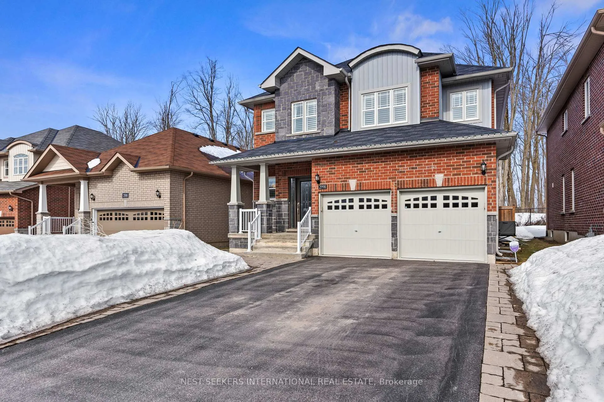 Photo 2 of 2998 Annalysse Drive, Orillia — HOMEH