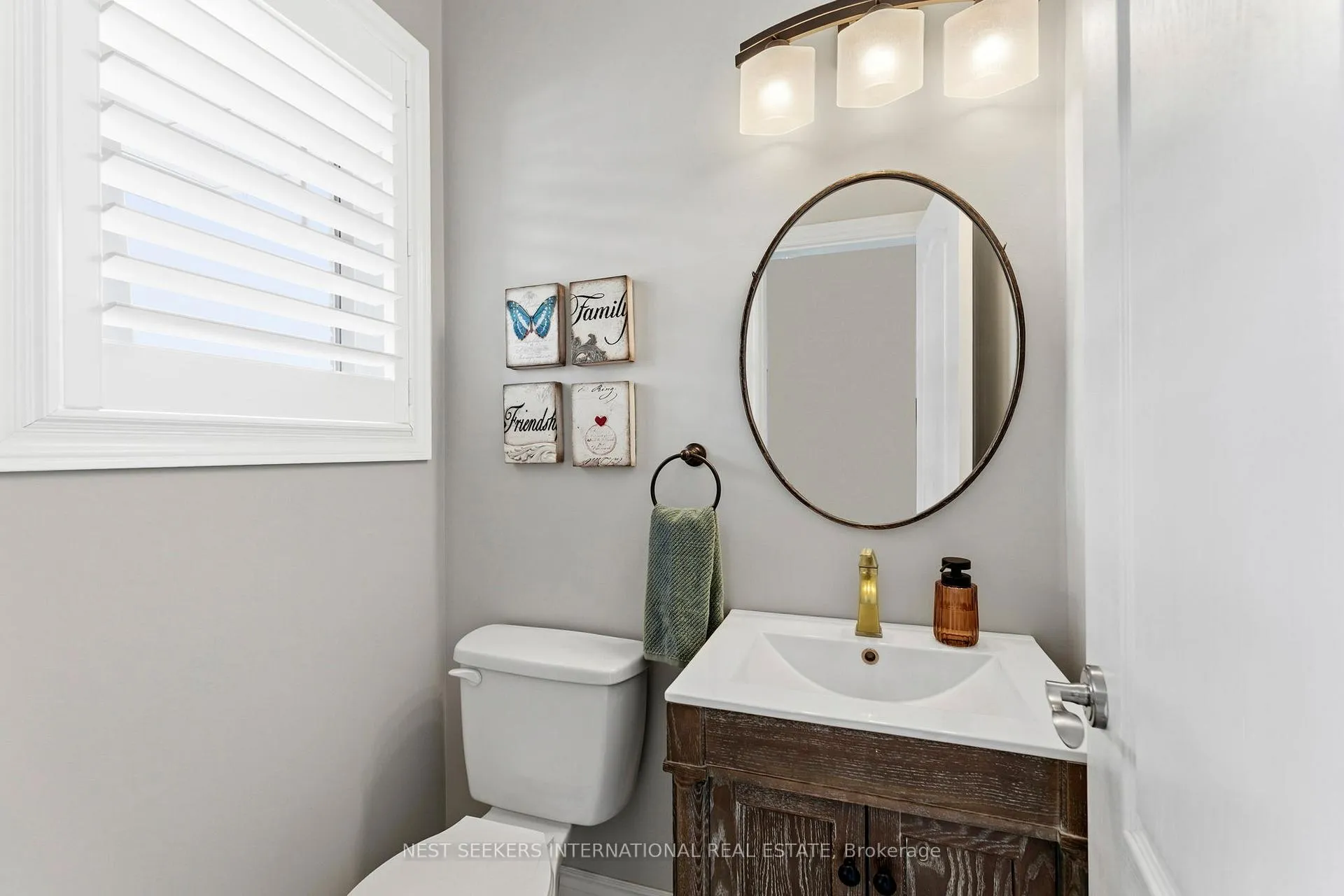 Photo 4 of 2998 Annalysse Drive, Orillia — HOMEH