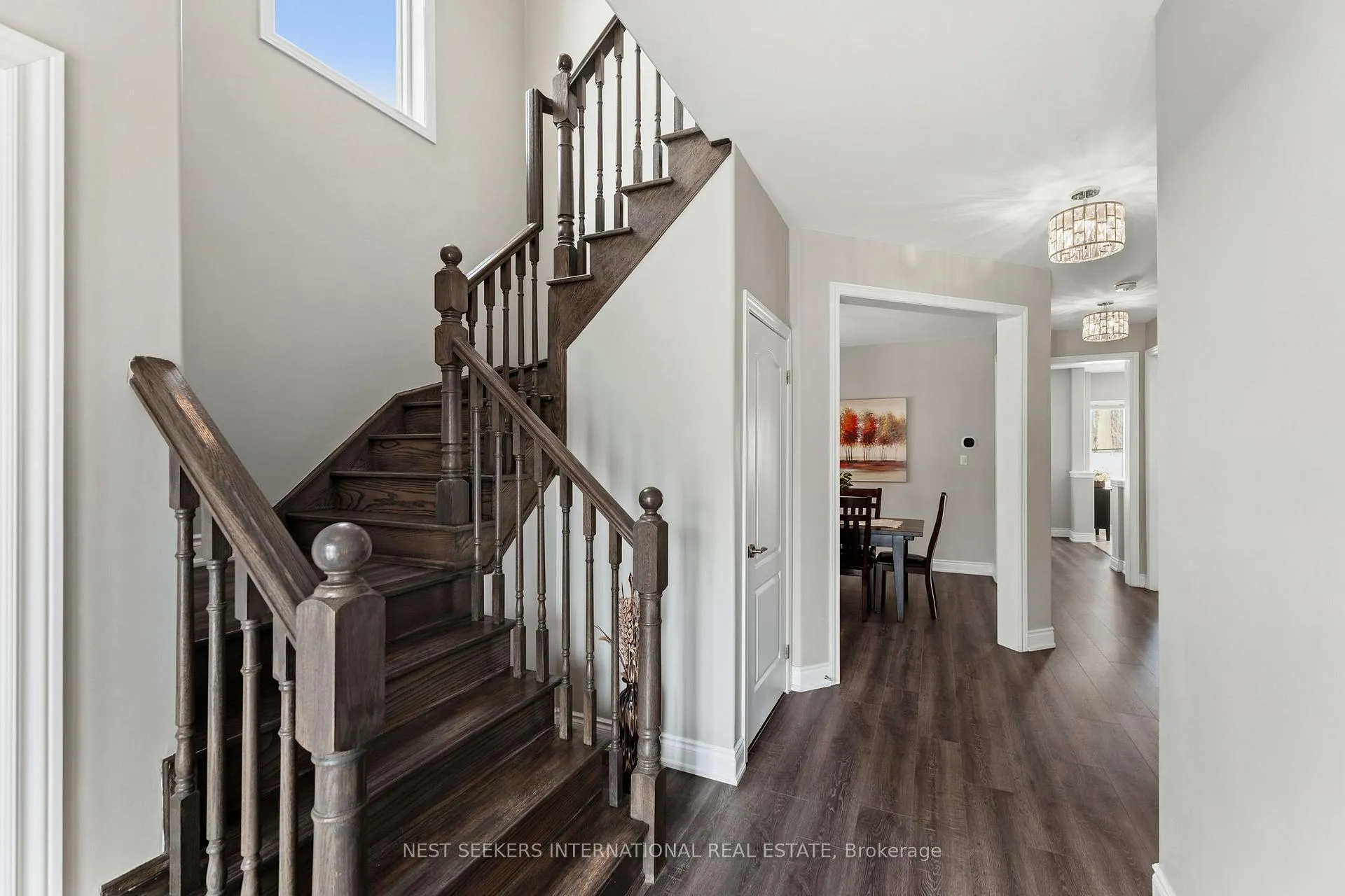 Photo 5 of 2998 Annalysse Drive, Orillia — HOMEH
