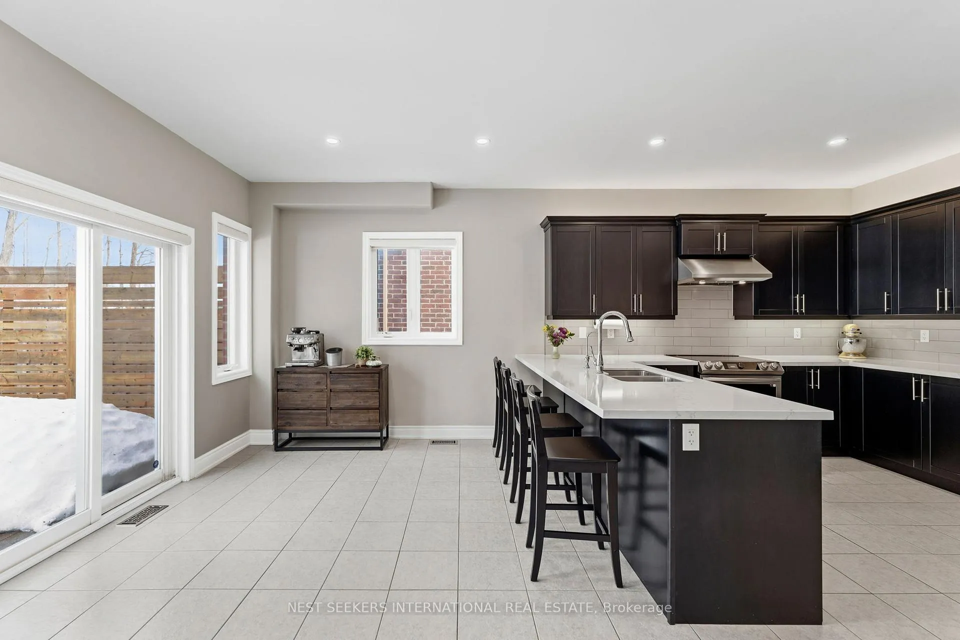 Photo 19 of 2998 Annalysse Drive, Orillia — HOMEH
