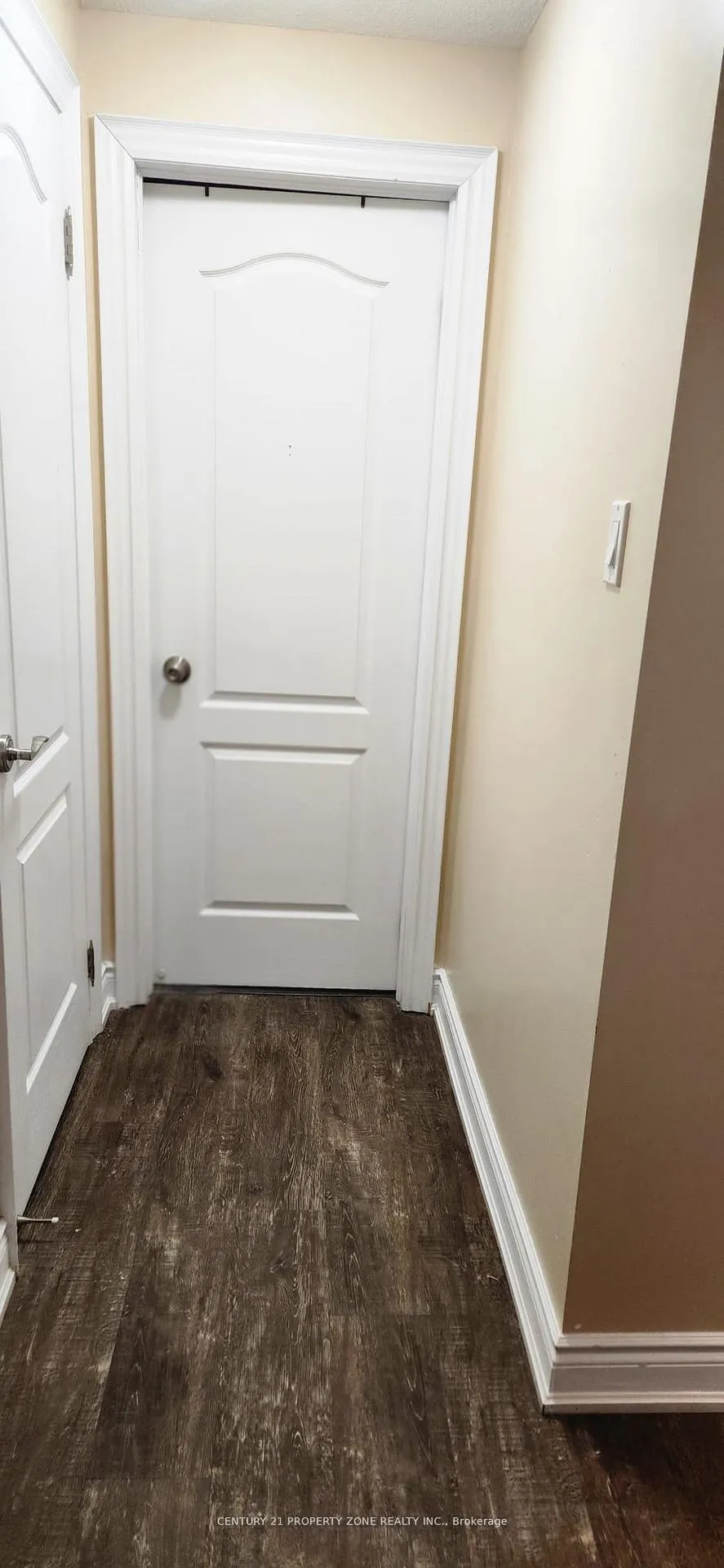 Photo 6 of Unit Bsmt, 23 Royal West Drive, Brampton, Credit Valley — HOMEH