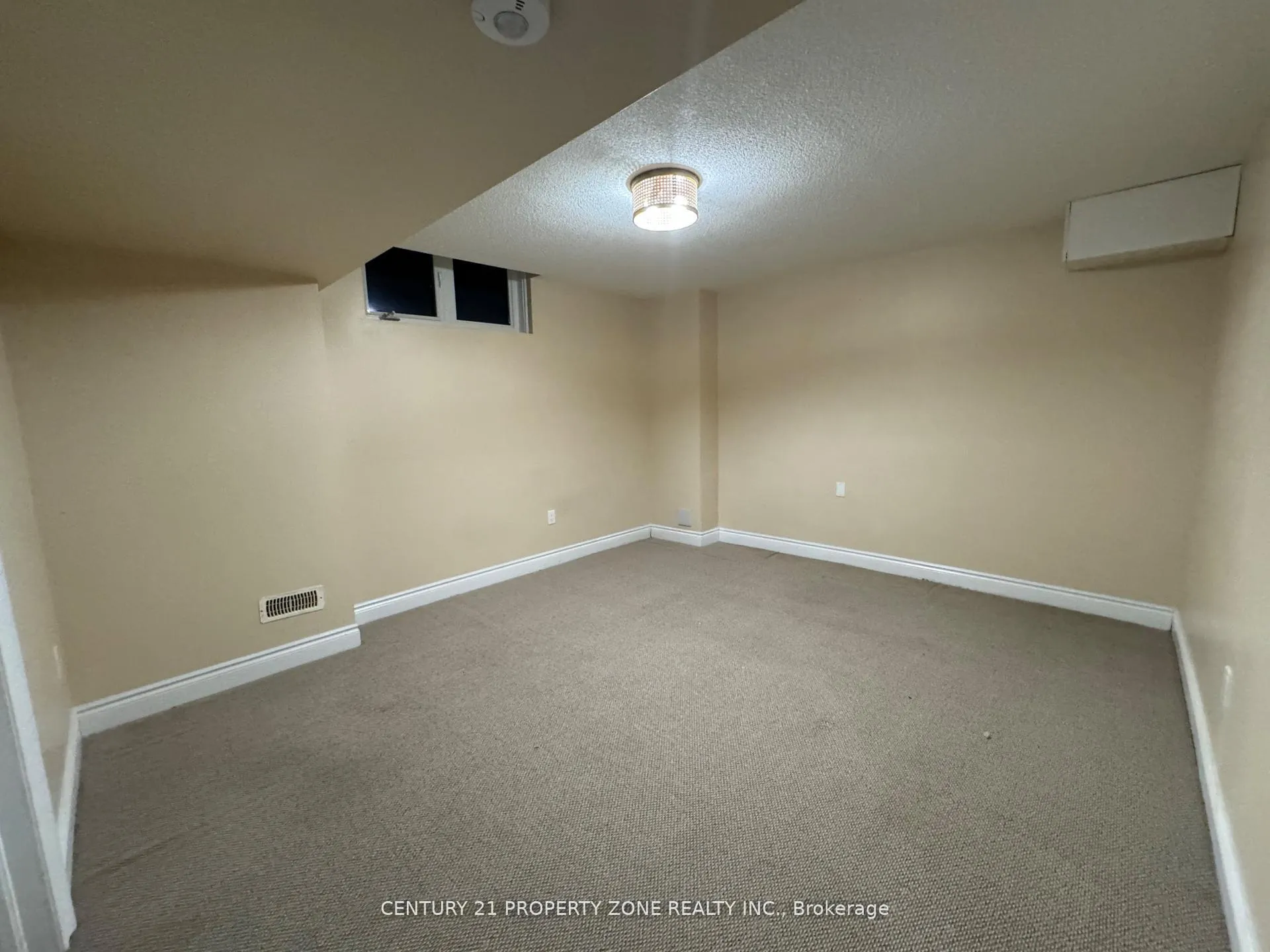 Photo 10 of Unit Bsmt, 23 Royal West Drive, Brampton, Credit Valley — HOMEH