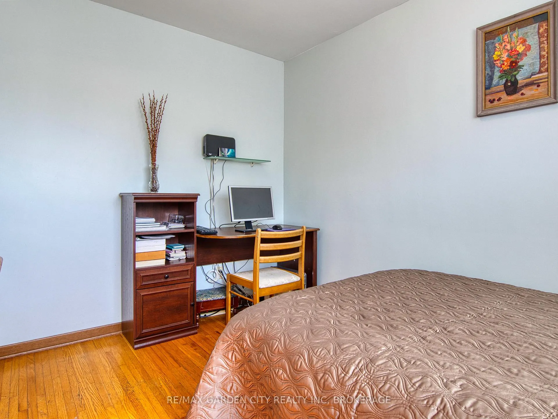 Photo 22 of 4095 Montcalm Crescent, Niagara Falls, Chippawa — HOMEH
