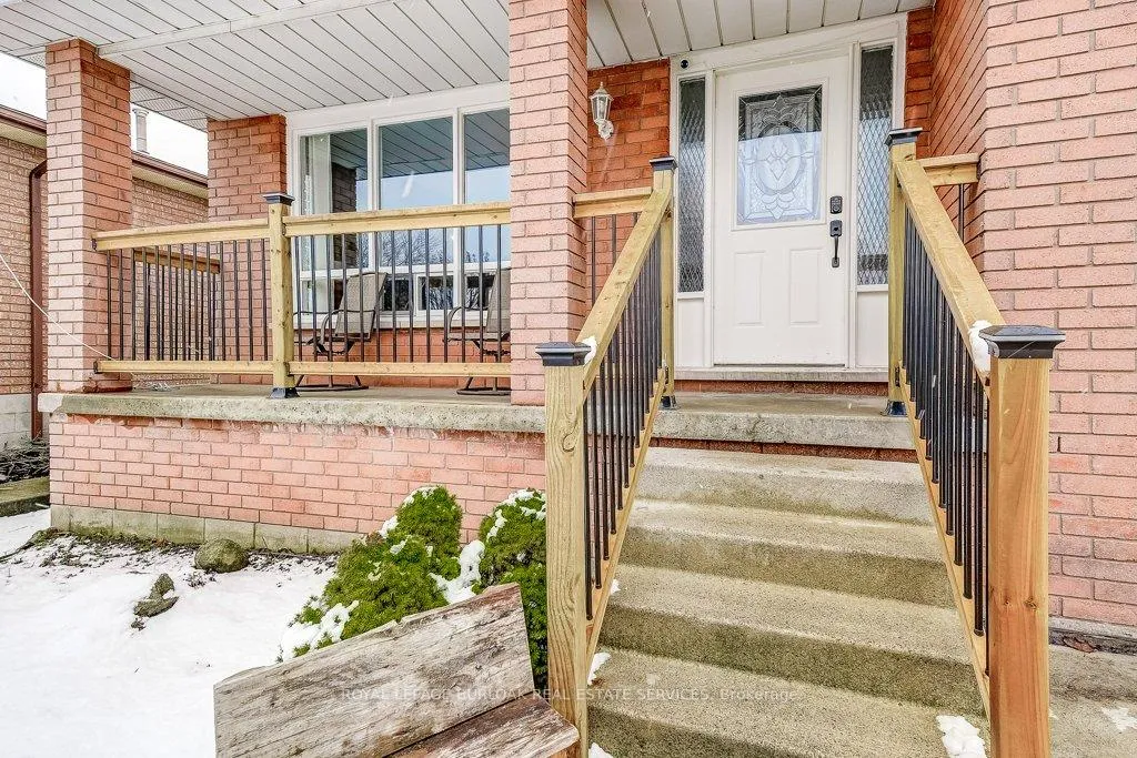 Photo 3 of 448 Rexford Drive, Hamilton, Randall — HOMEH