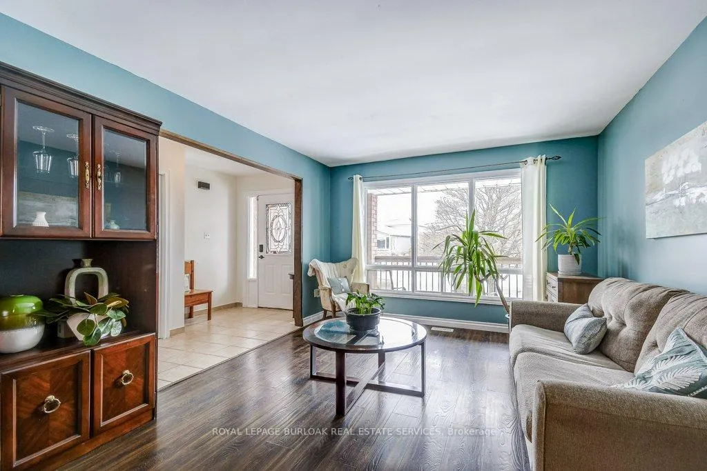 Photo 5 of 448 Rexford Drive, Hamilton, Randall — HOMEH