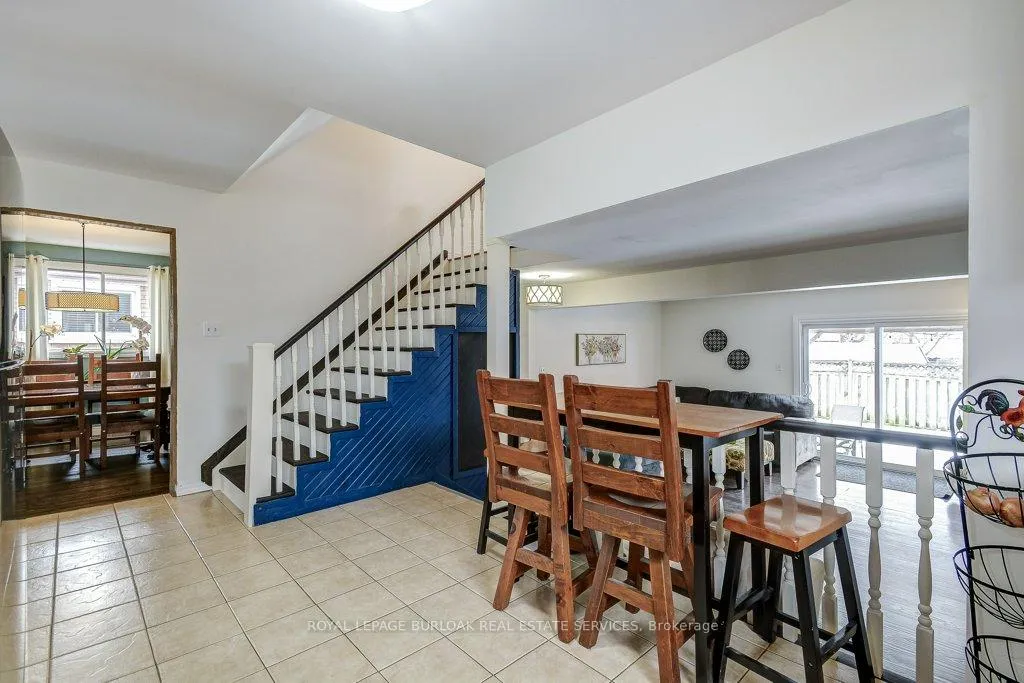 Photo 12 of 448 Rexford Drive, Hamilton, Randall — HOMEH