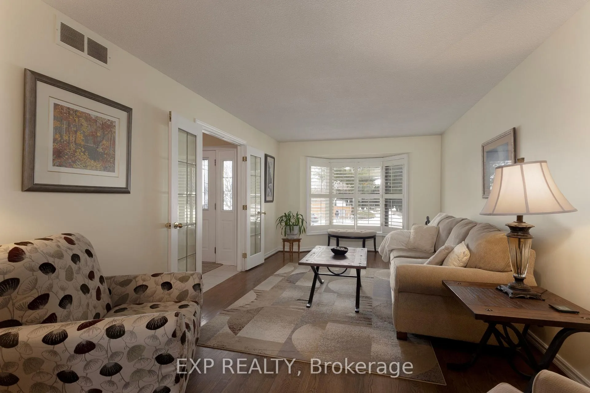 Photo 7 of 122 Parkview Drive, Thames Centre, Dorchester — HOMEH