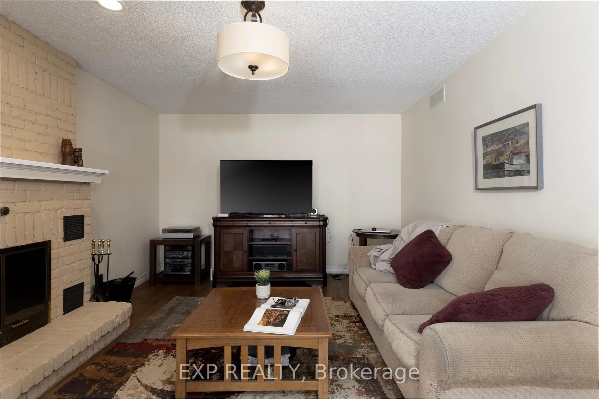 Photo 17 of 122 Parkview Drive, Thames Centre, Dorchester — HOMEH