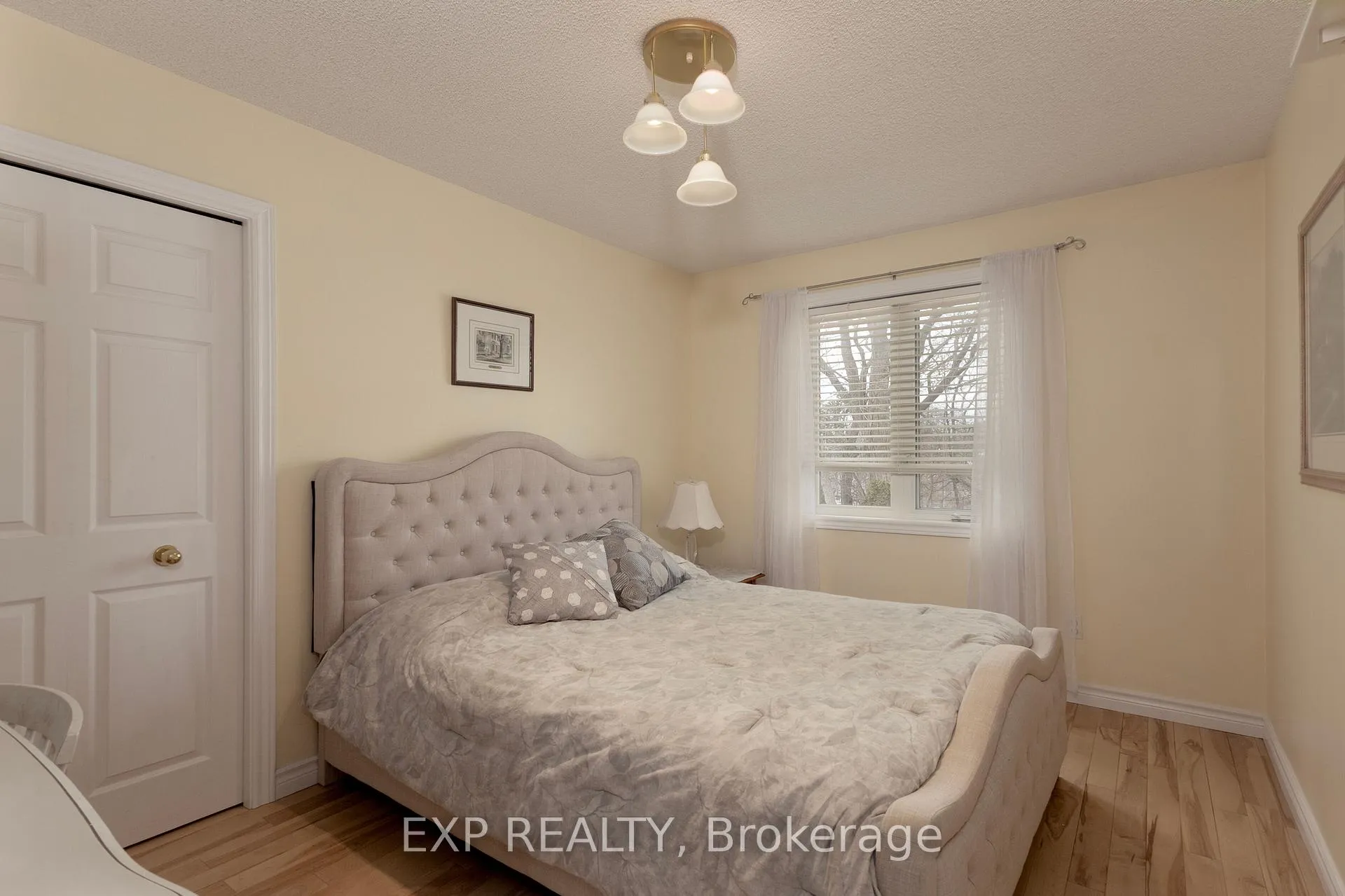 Photo 27 of 122 Parkview Drive, Thames Centre, Dorchester — HOMEH