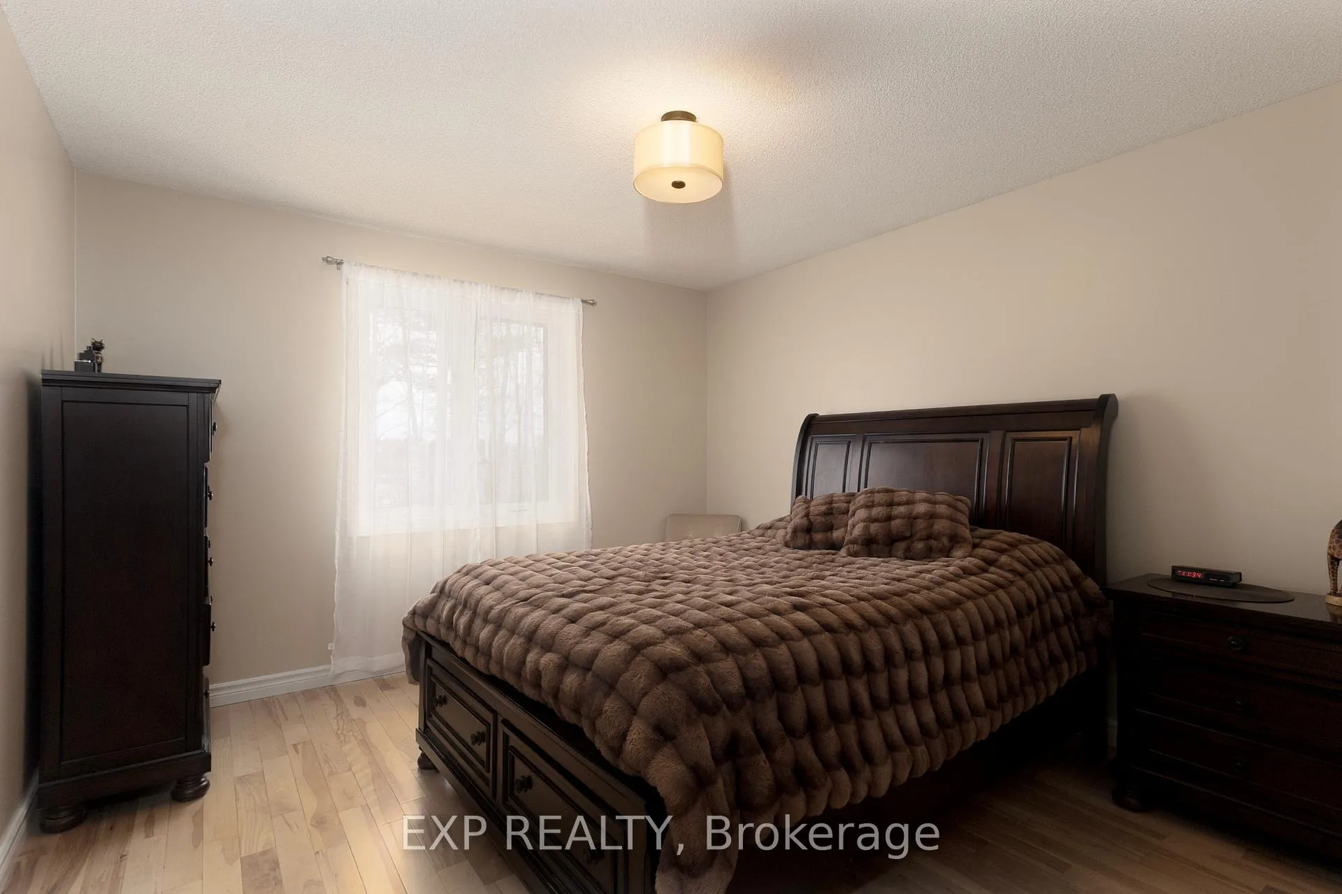 Photo 28 of 122 Parkview Drive, Thames Centre, Dorchester — HOMEH