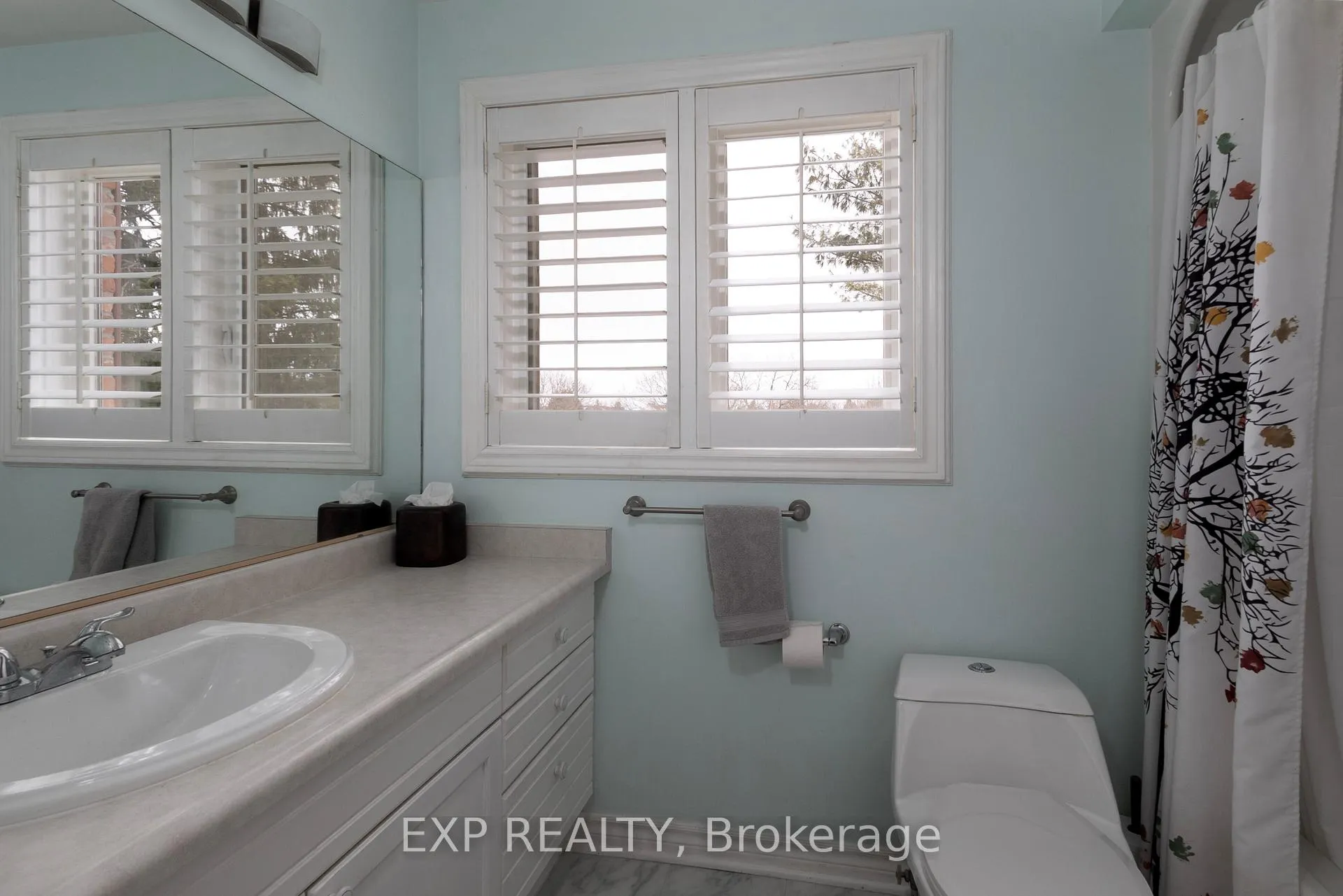 Photo 32 of 122 Parkview Drive, Thames Centre, Dorchester — HOMEH
