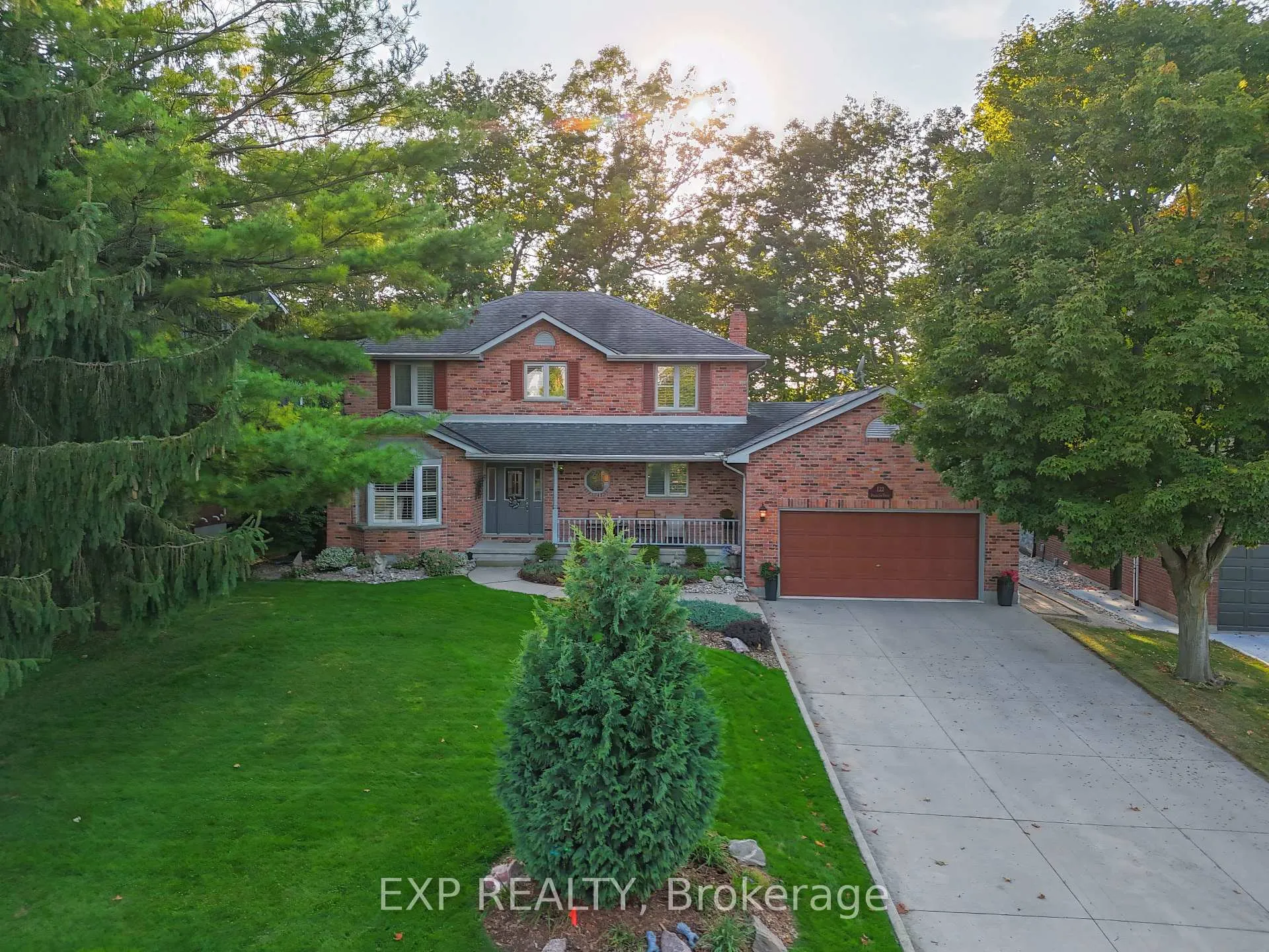 Photo 46 of 122 Parkview Drive, Thames Centre, Dorchester — HOMEH