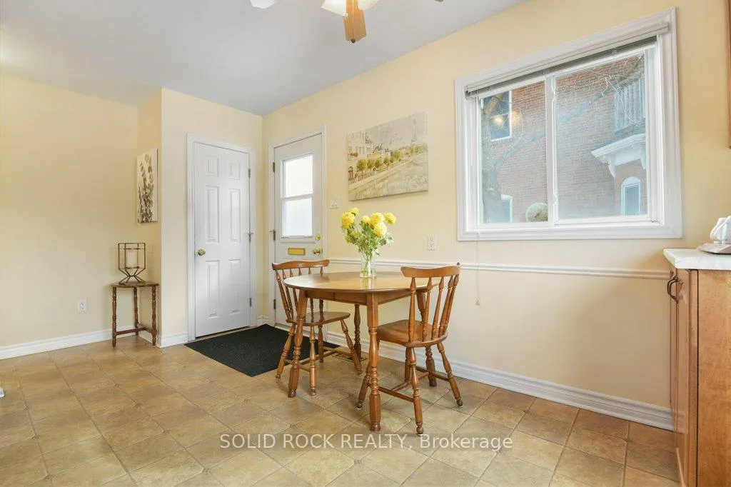 Photo 12 of 146 Elgin Street W, Arnprior — HOMEH