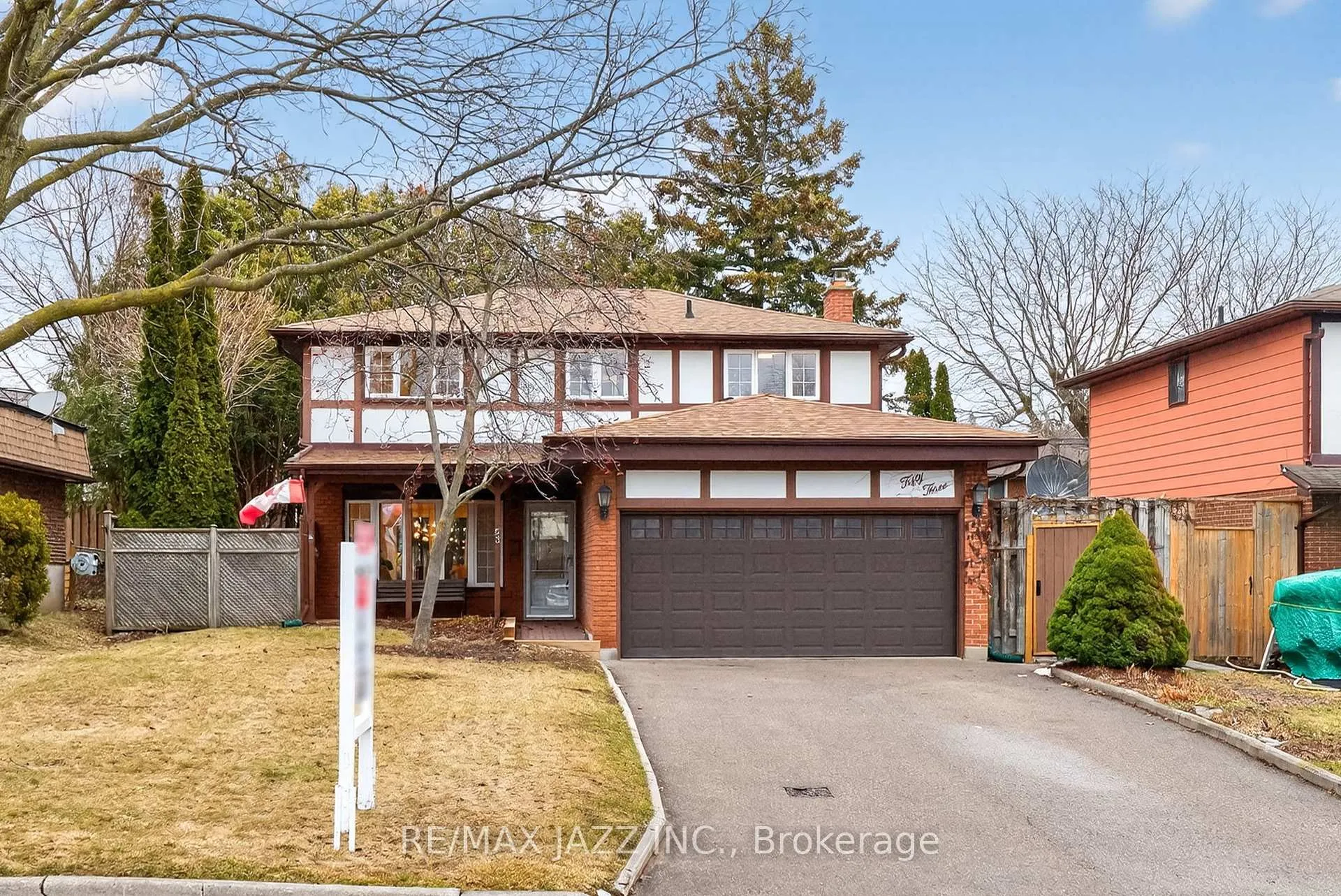 Photo 1 of 53 Oakdale Drive, Oshawa, Donevan — HOMEH