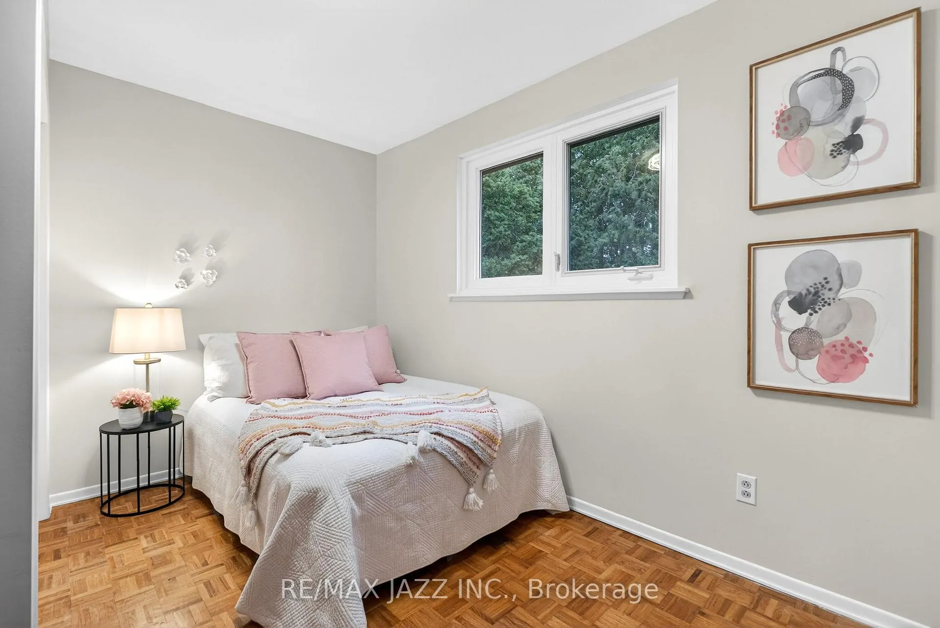 Photo 16 of 53 Oakdale Drive, Oshawa, Donevan — HOMEH