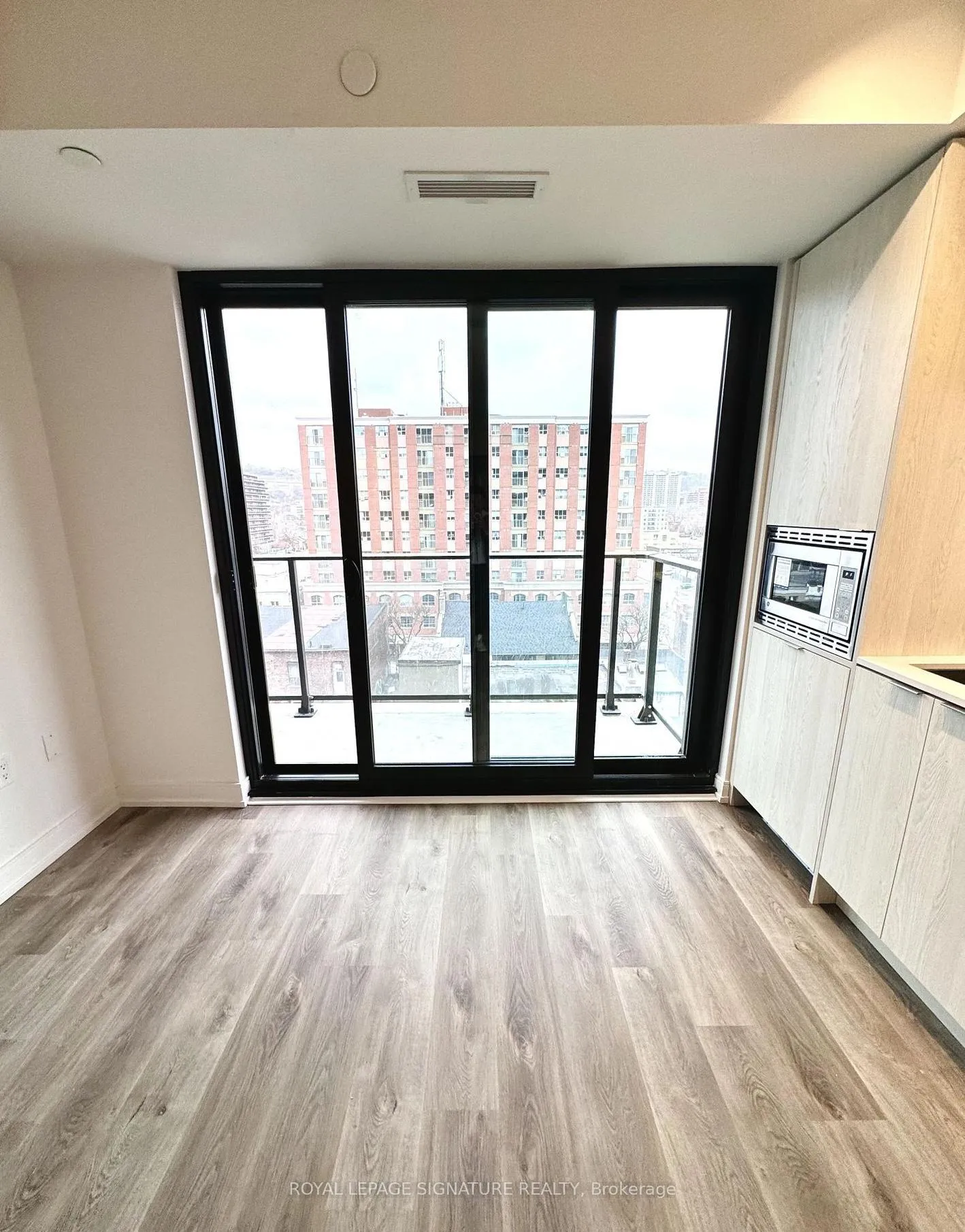 Photo 5 of Unit 804, 1 Jarvis Street, Hamilton, Beasley — HOMEH