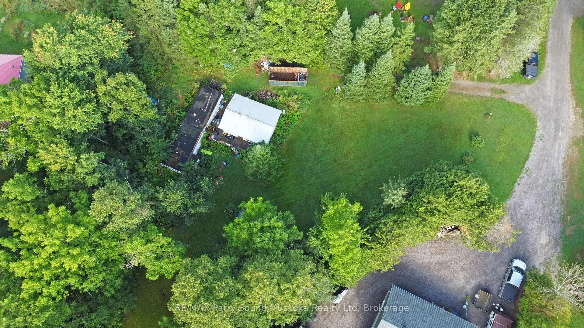 Photo 4 of 9 Fisher Lane, Whitestone, Hagerman — HOMEH