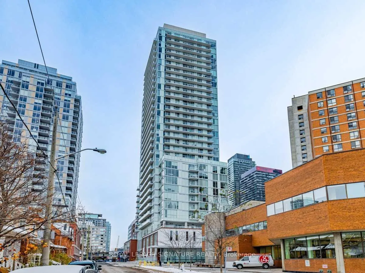 Photo 3 of Unit 707, 33 Helendale Avenue, Toronto, Yonge-Eglinton — HOMEH