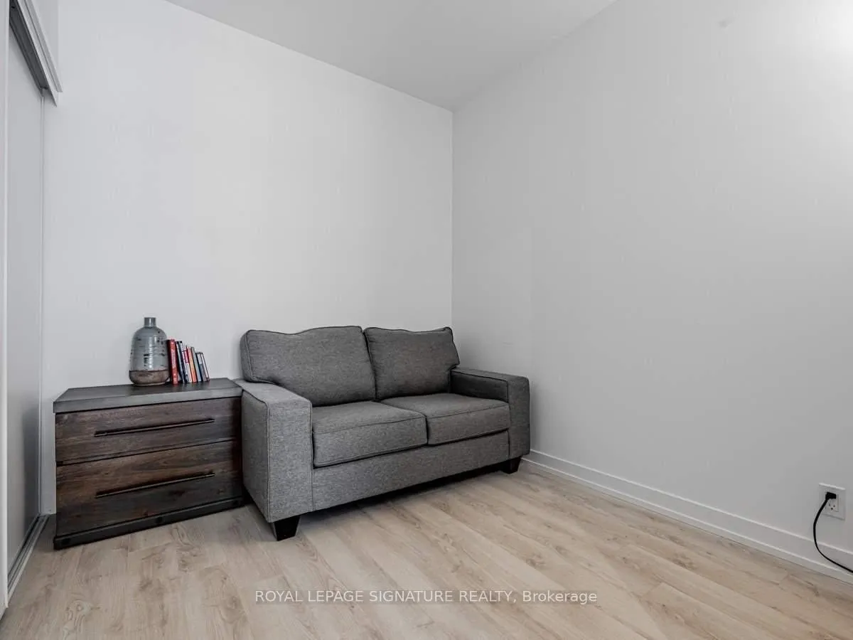 Photo 21 of Unit 707, 33 Helendale Avenue, Toronto, Yonge-Eglinton — HOMEH