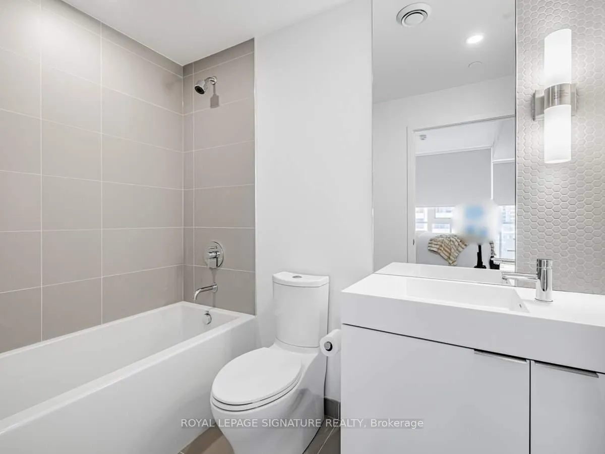 Photo 25 of Unit 707, 33 Helendale Avenue, Toronto, Yonge-Eglinton — HOMEH