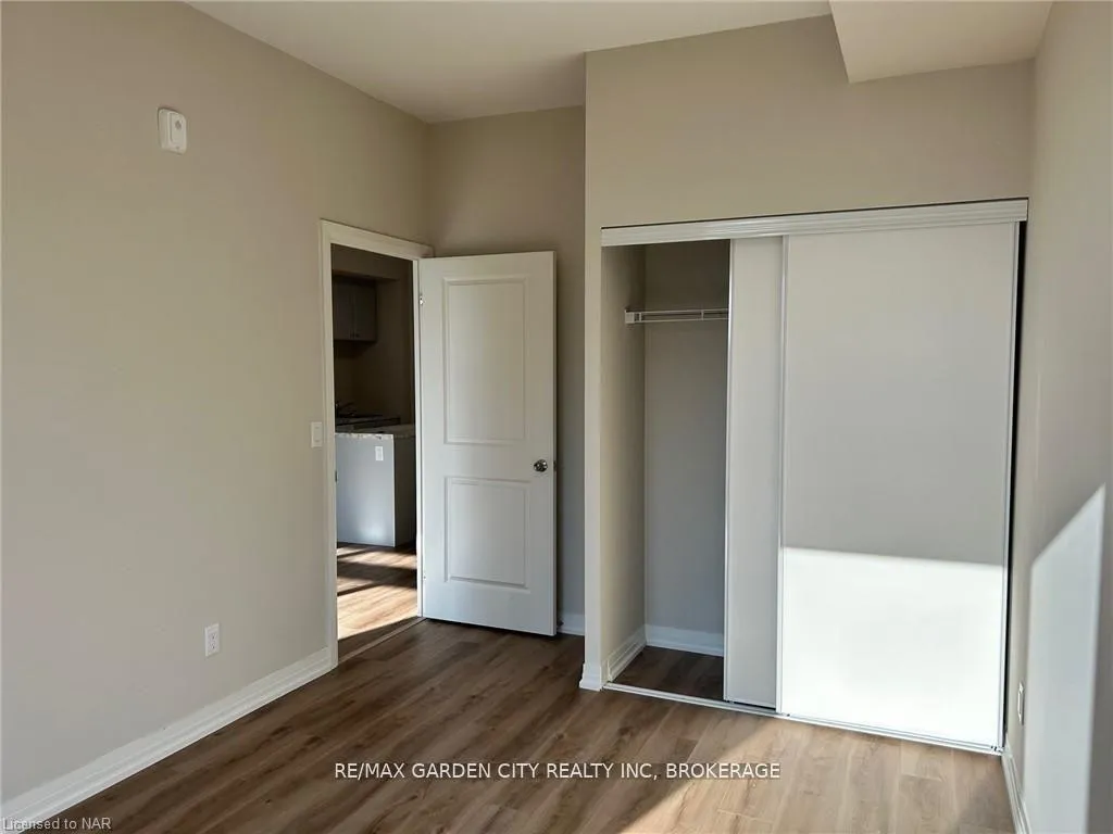 Photo 13 of Unit 0438, 50 Herrick Avenue, St. Catharines, Oakdale — HOMEH