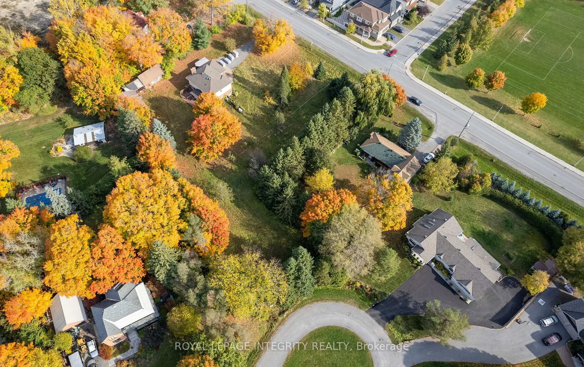 Photo 5 of Unit 1, 3440 Woodroffe Avenue, Ottawa, Barrhaven - Hearts Desire — HOMEH